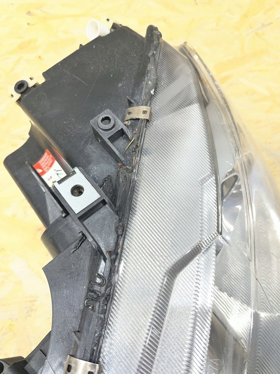 Farol Esquerdo Mazda 6 2.0 CITD Xenon image 5