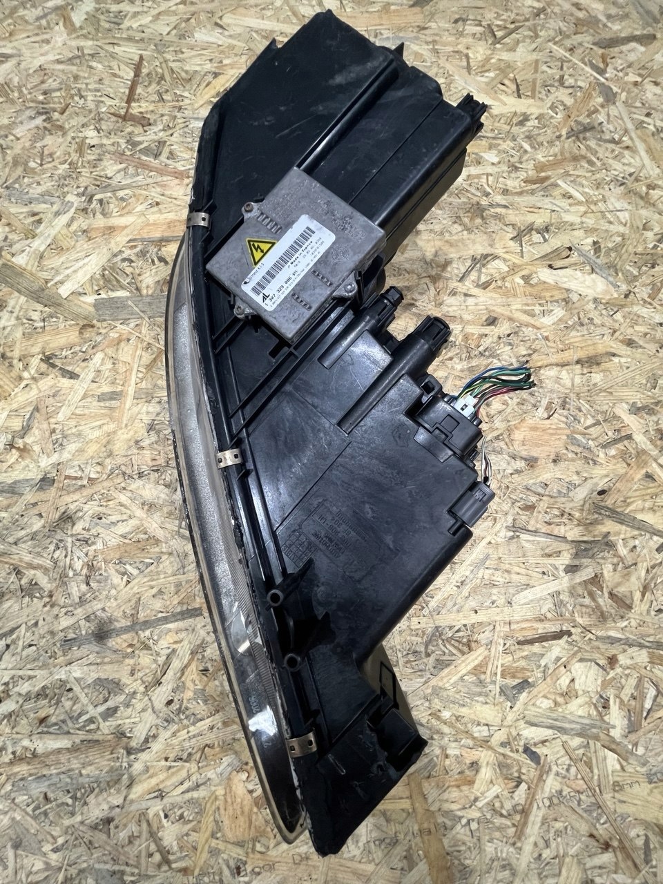 Farol Esquerdo Mazda 6 2.0 CITD Xenon image 7