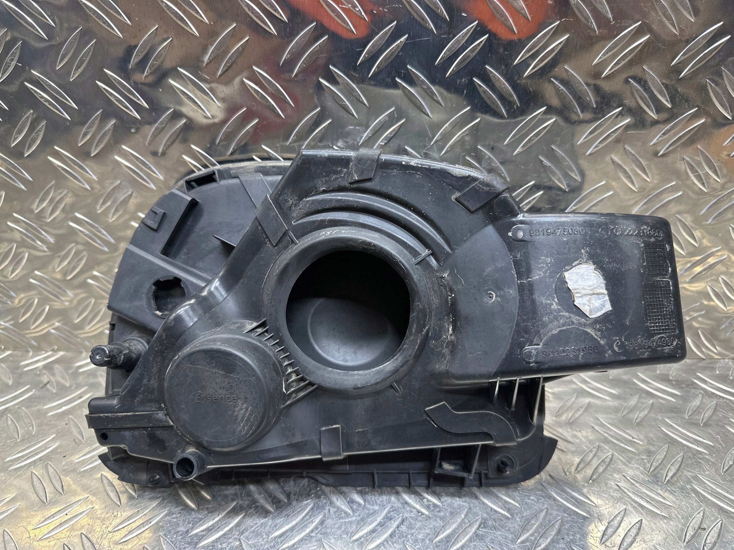 Klappe Kraftstofftank CITROEN C4 CACTUS 9819475080 image 3