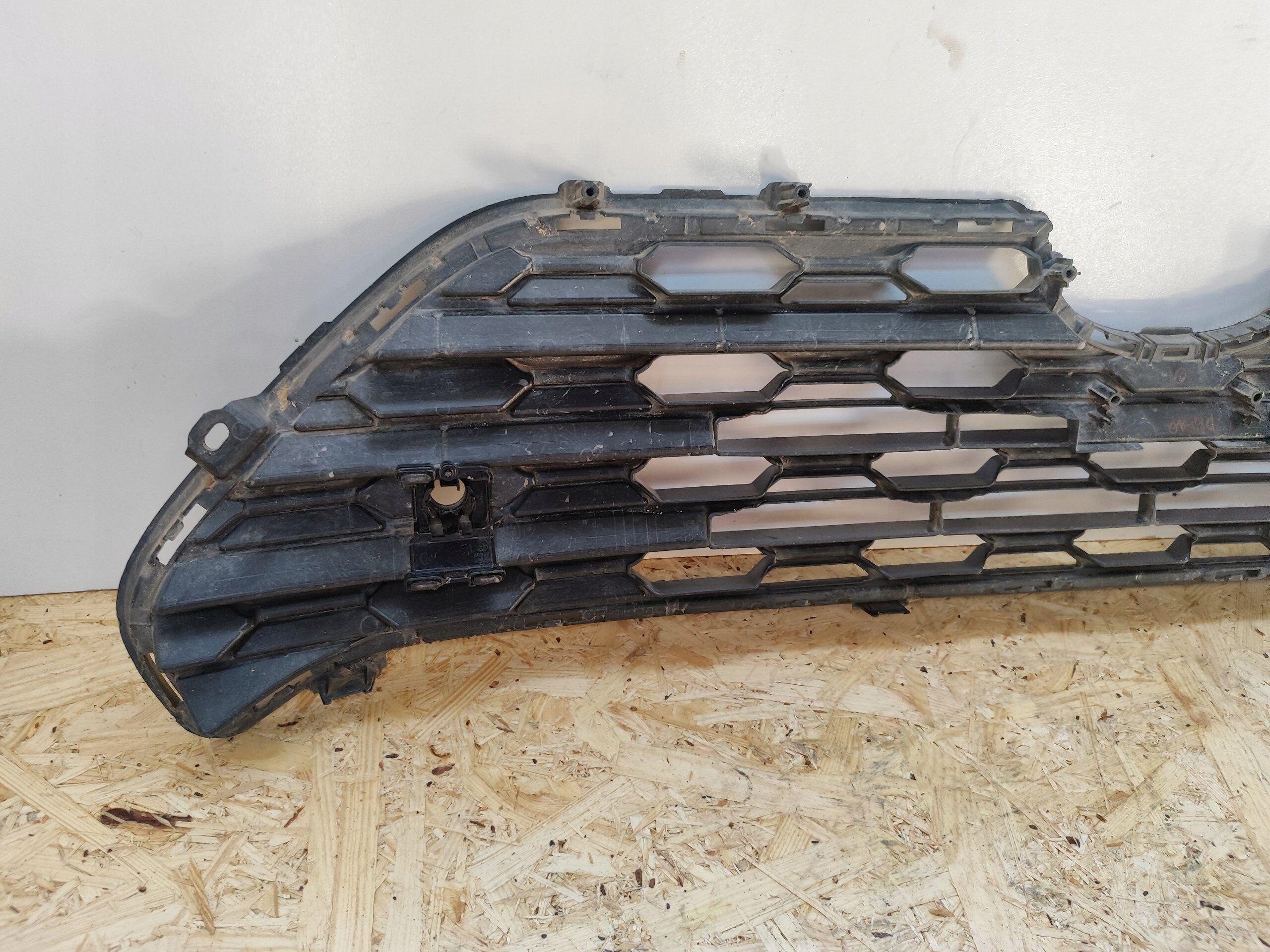 Grelha Toyota RAV4 2019- Usada OEM 53112-42190 image 5