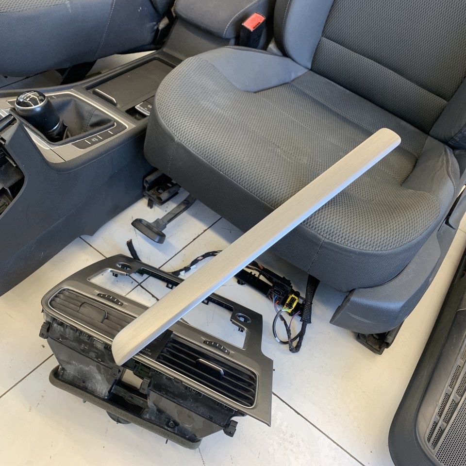 Sitzgarnitur VW Golf 7 VII 5G Kombi 2015 image 7