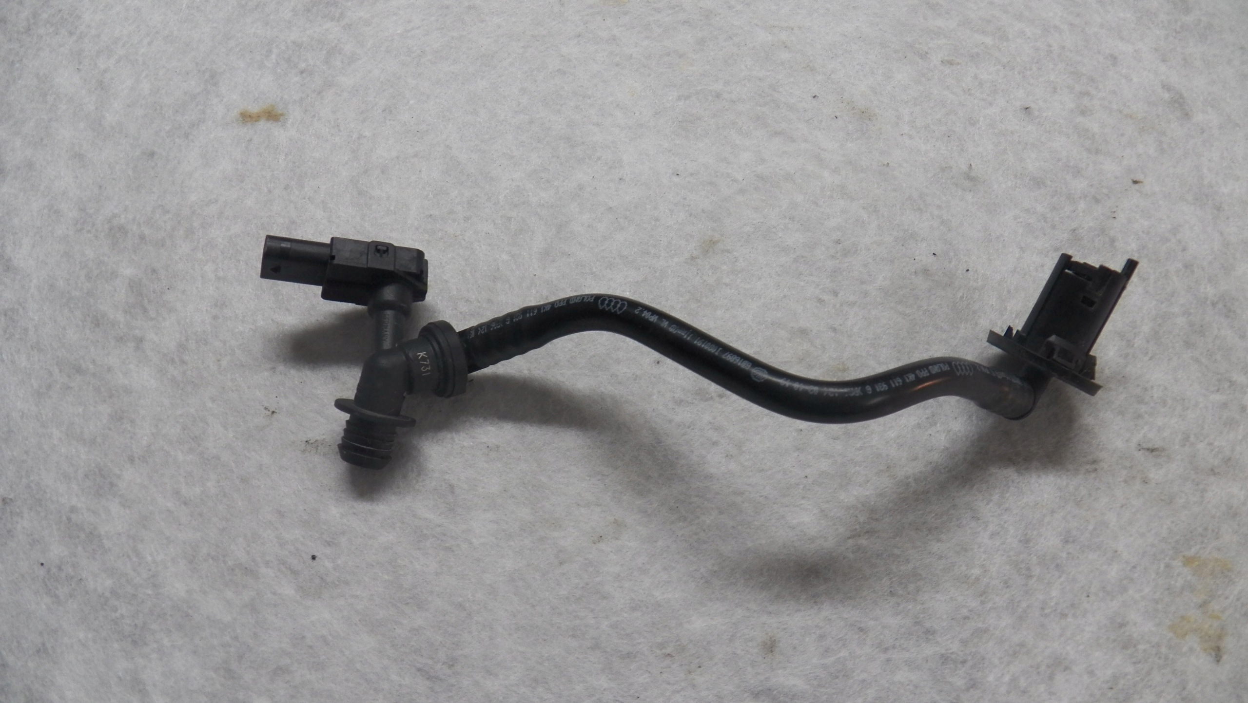 Audi A6 A7 4K Unterdruckschlauch mit Ventil