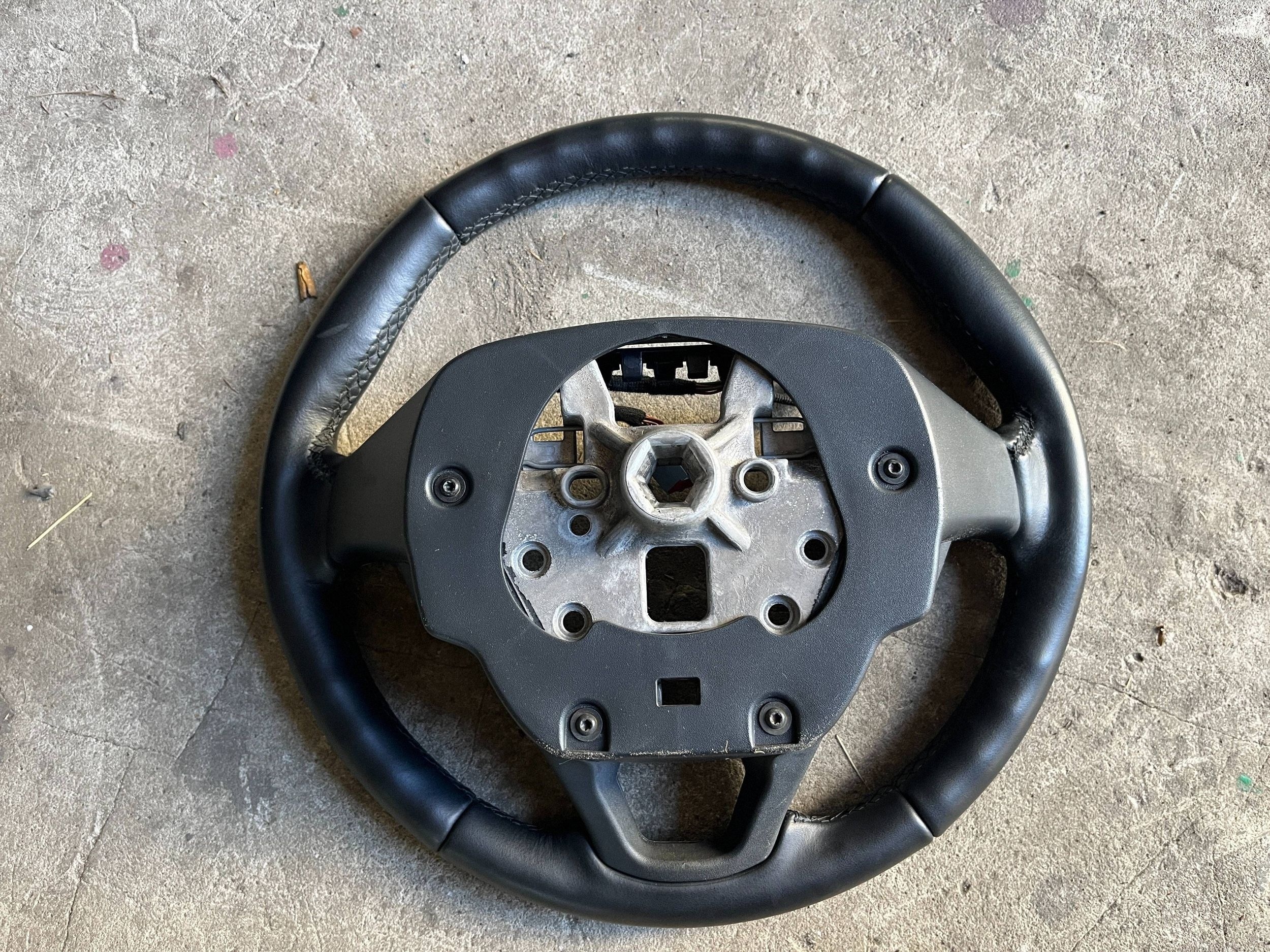Ohjauspyörä Ford Mondeo MK5 GEY6449