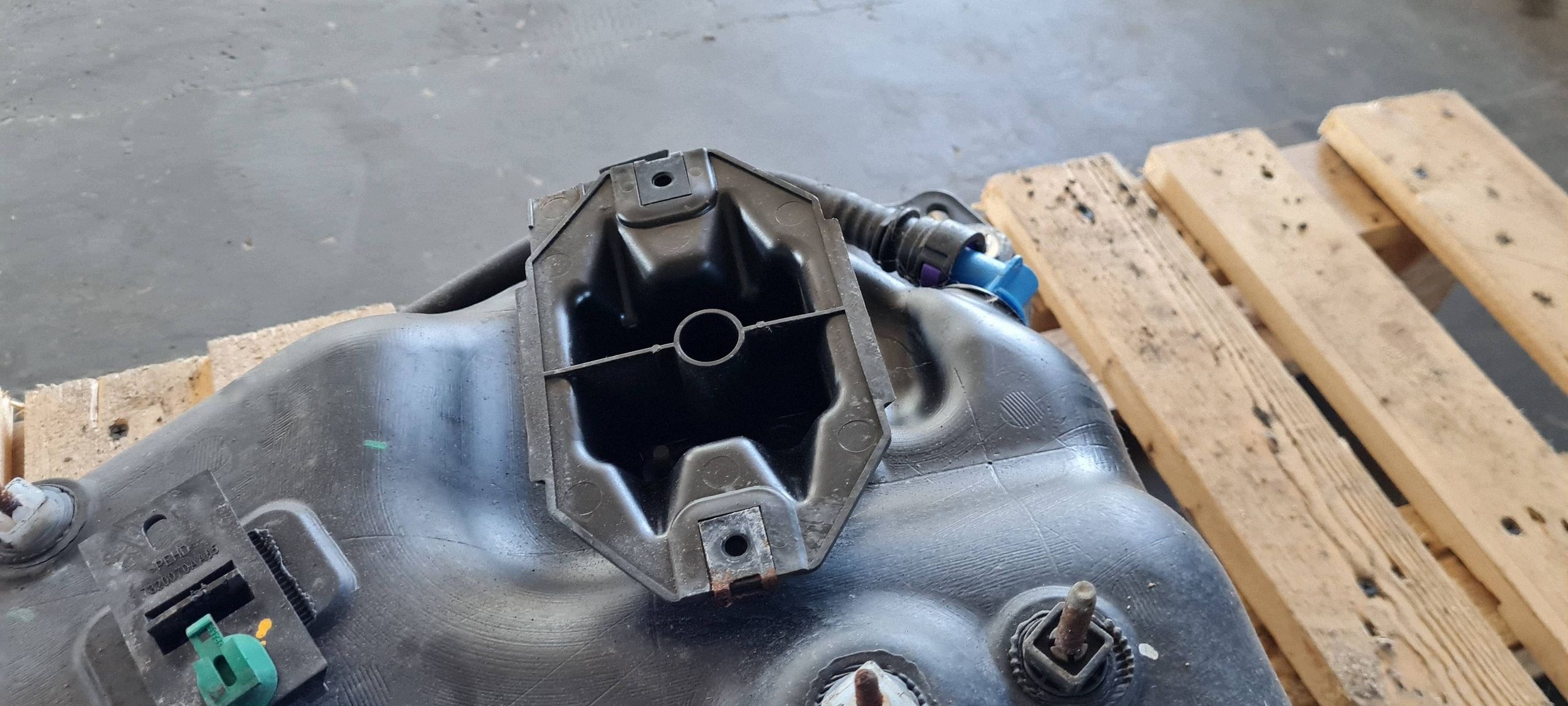Polttoainepumppu AdBlue 2.0 TDI Audi A4 B8