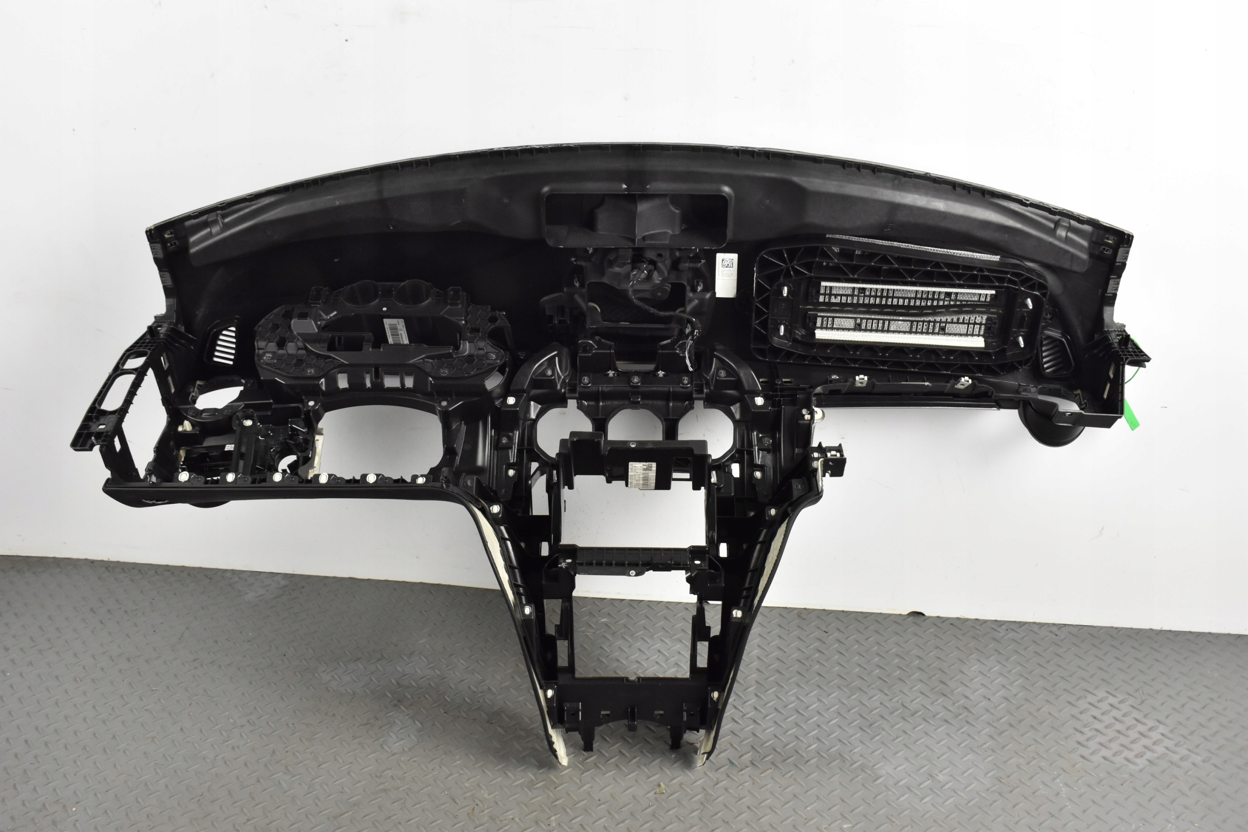 Tablero Salpicadero Mercedes W205 A2056804504 image 9