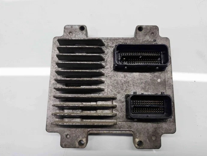 ECU Engine Control Unit Opel Corsa D 1.4 55577841 Used image 4