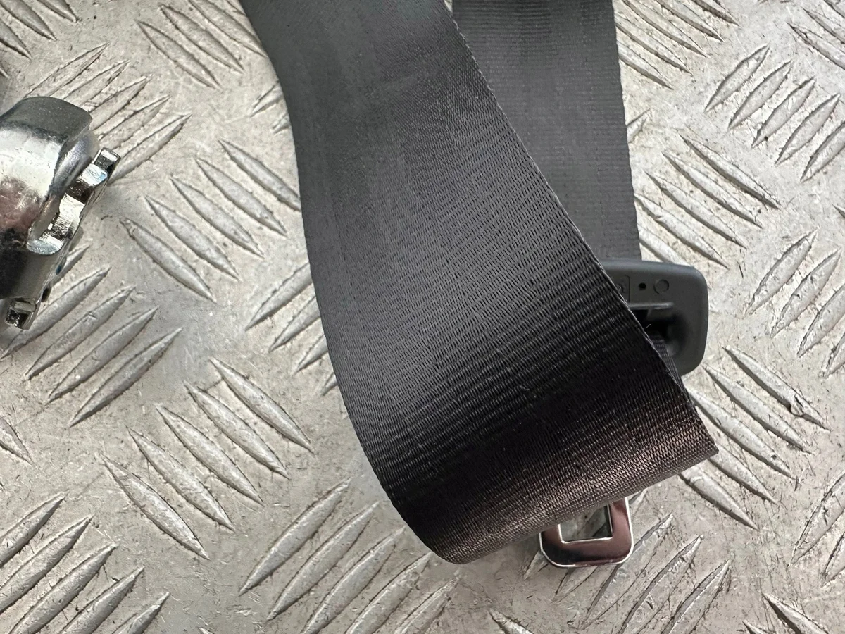 Seat Ibiza IV Baksäte Mittspänne 6L0857485C image 6