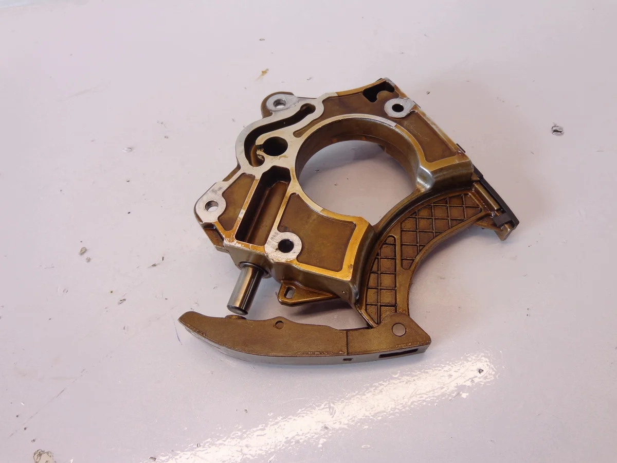 Audi A6 C6 3.0 TFSI Kettingspanner 06E109217Q image 4