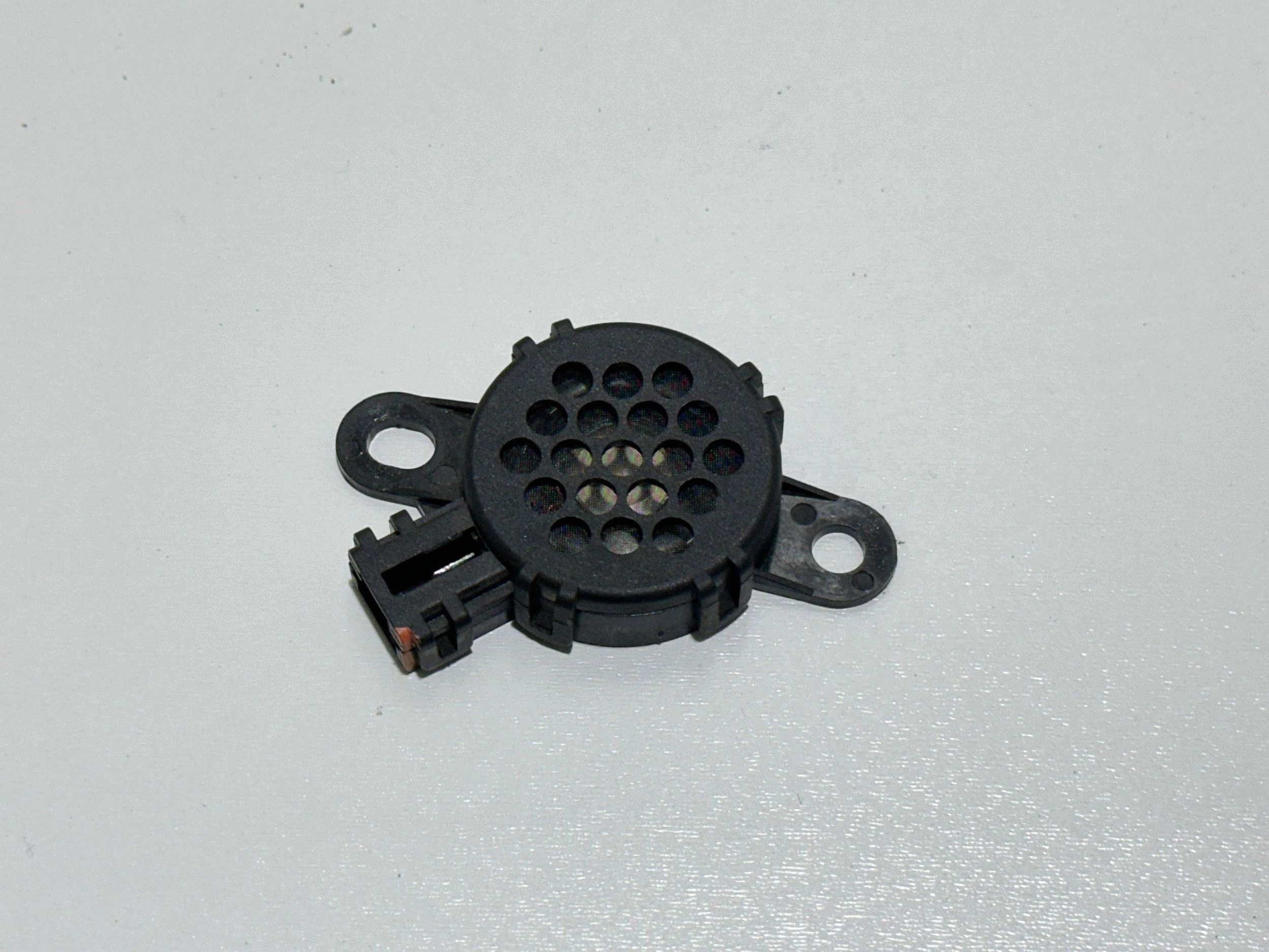 PDC Summer Nissan Navara D23 BOT00032M12A image 2