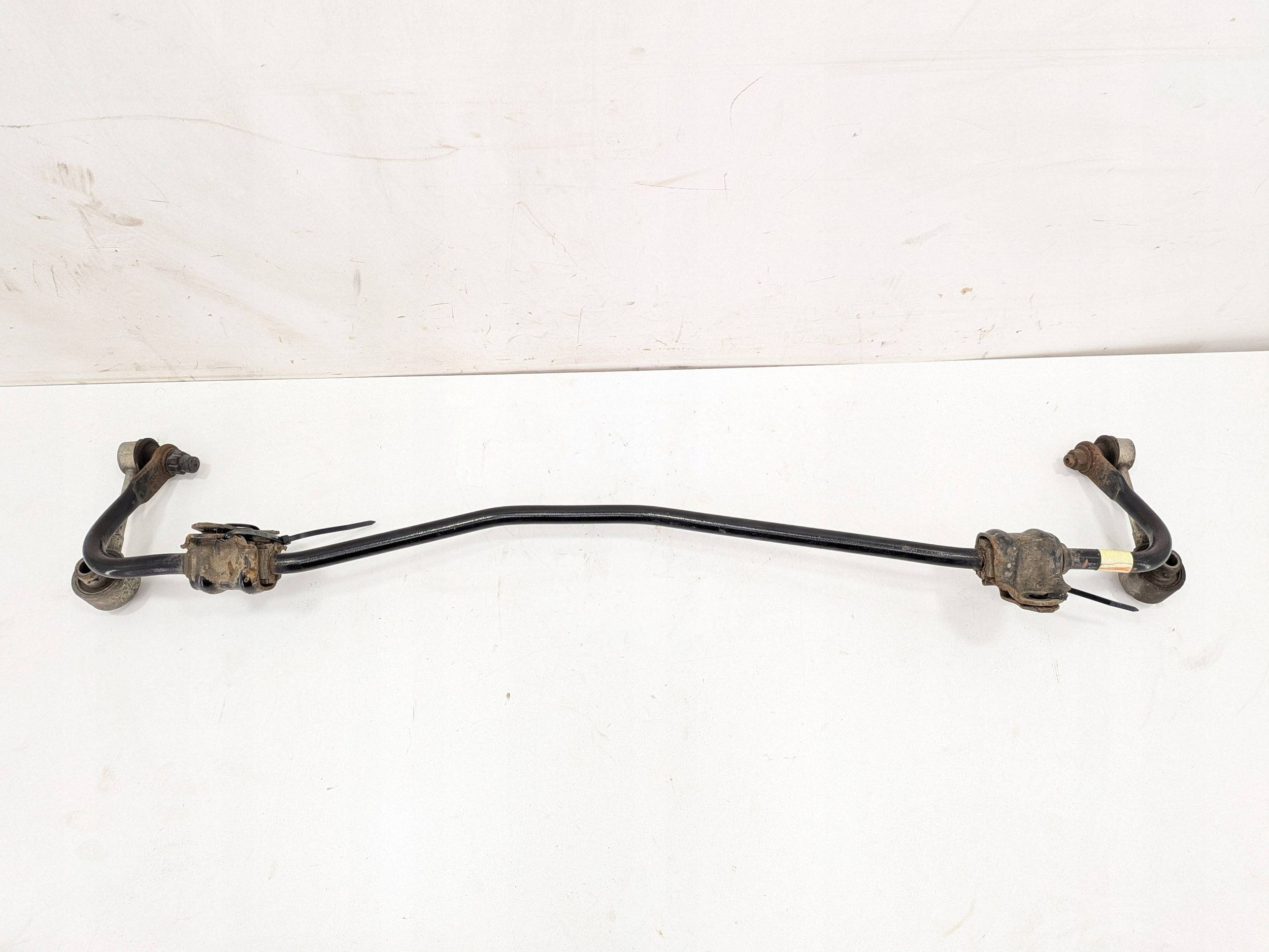 Stabilisator hinten Toyota Highlander XU70 image 10