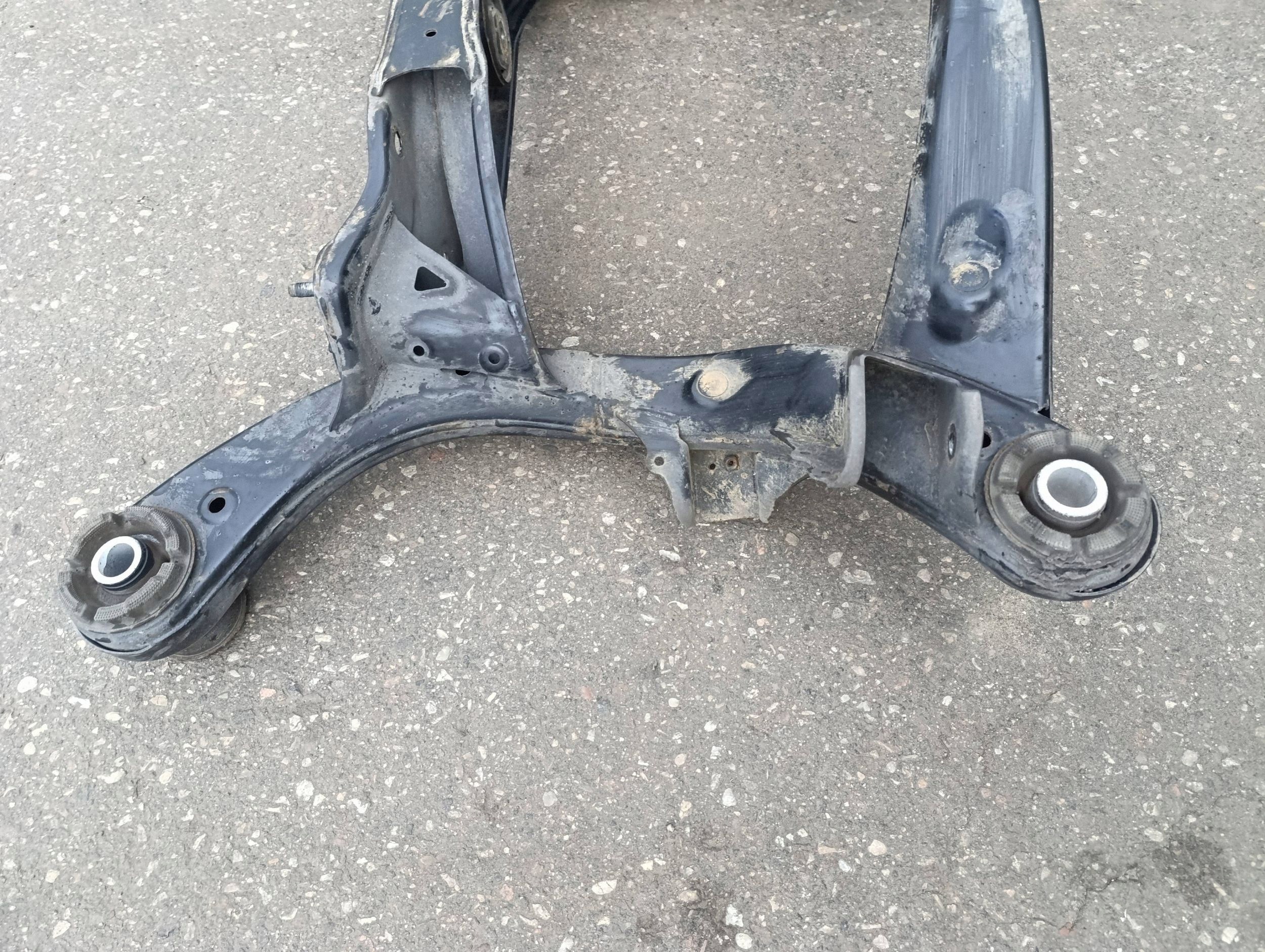 Bakre skenor Toyota Highlander XU70 VLO36746 image 7