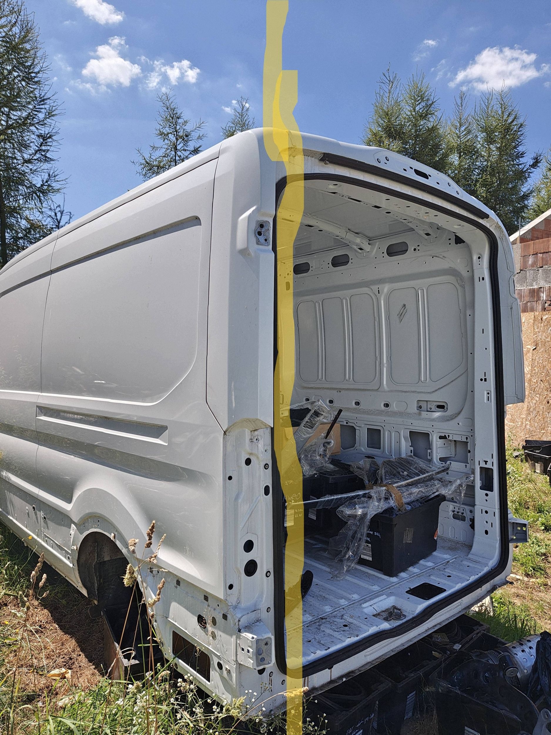 Ford Transit MK8 vasen helma KK31V278A11A