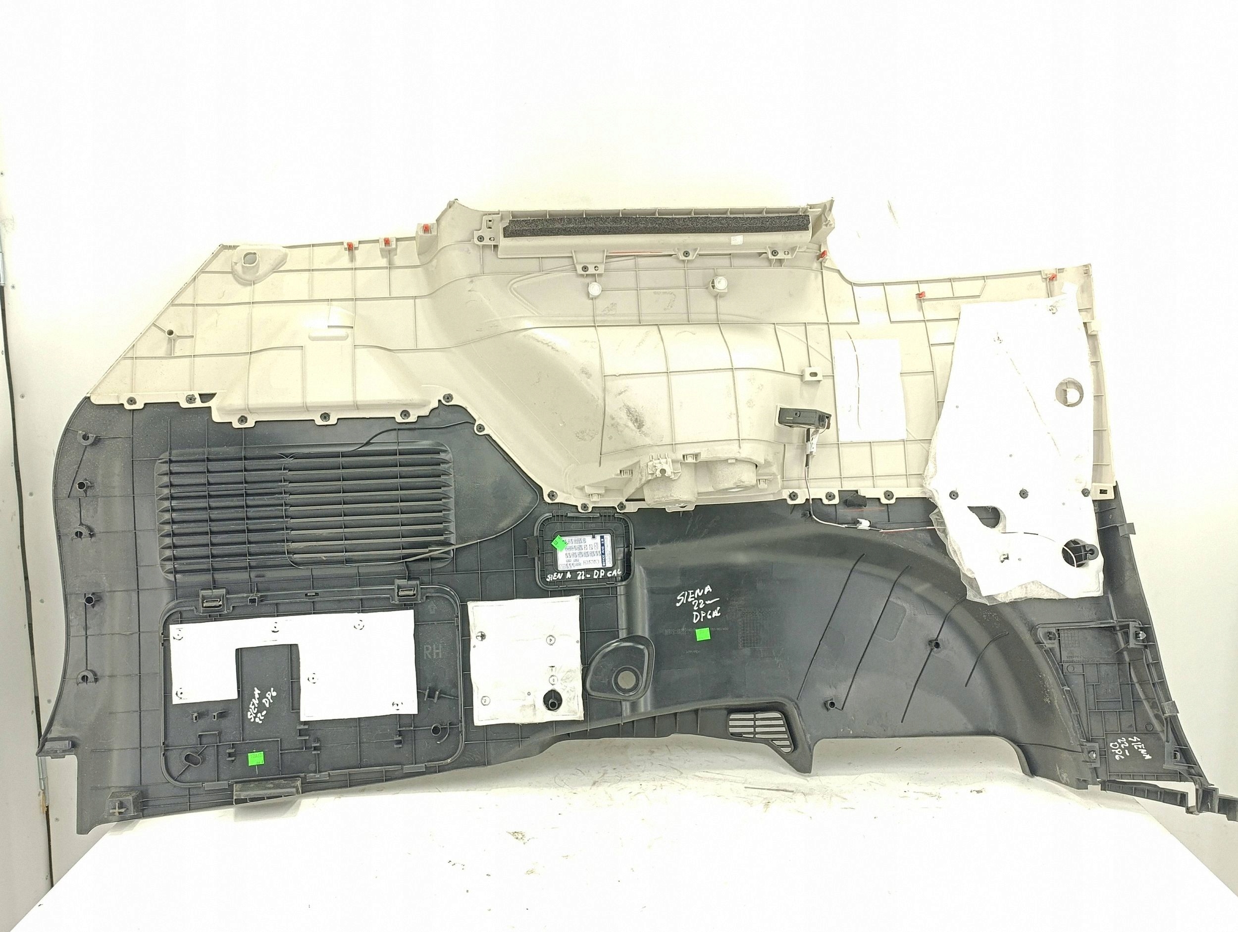Toyota Sienna Sidopanel Bagage Höger Bak thumbnail 6