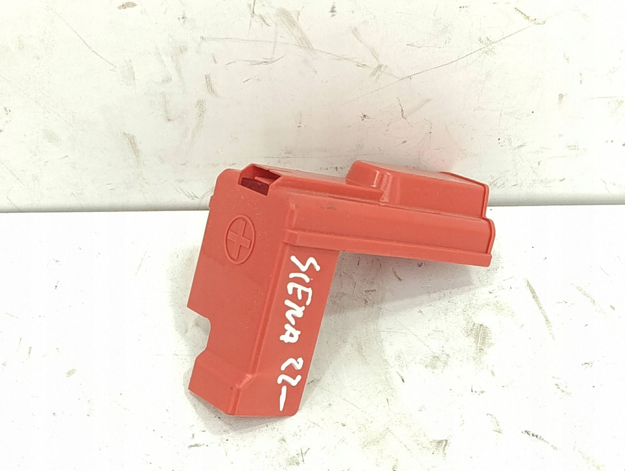 Borne Plus Toyota Sienna XL40 IV 8282108060 image 2