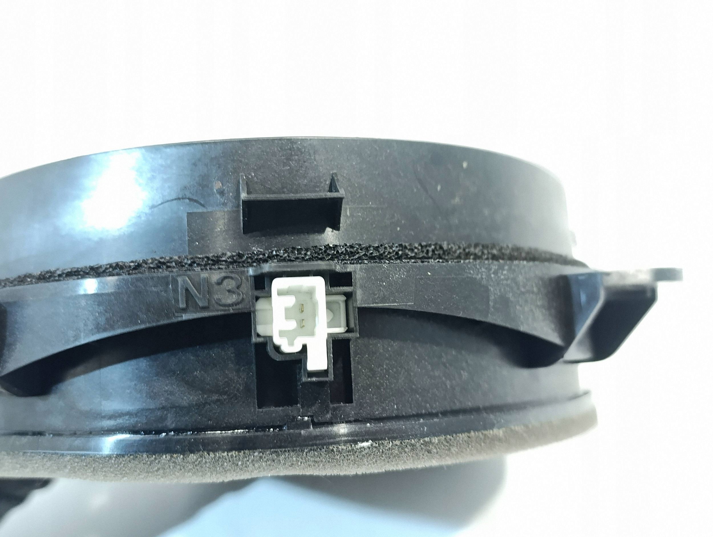 Altavoz Toyota 861600E340 Usado image 6