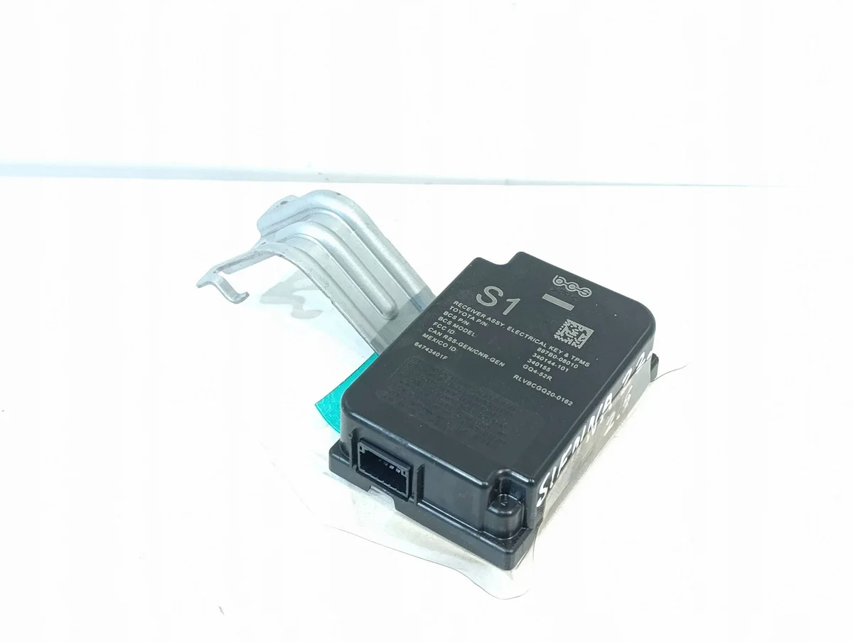 2022 Toyota Sienna Central Door Lock Control Module