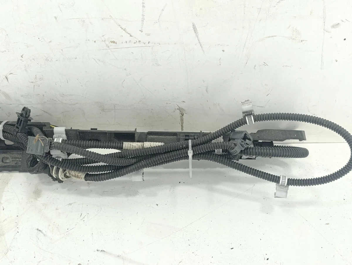 Sensor för baklucka Toyota Sienna XL40 IV image 7