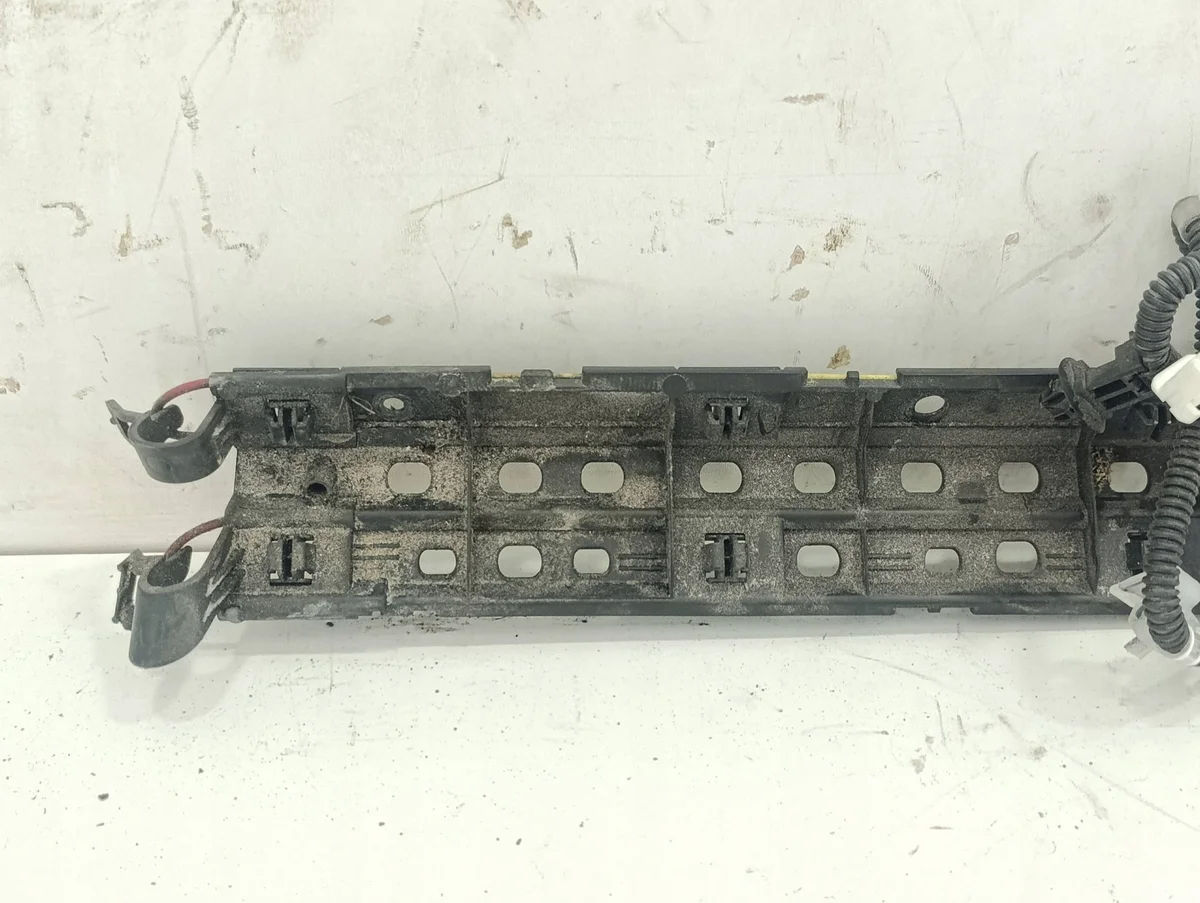 Sensor för baklucka Toyota Sienna XL40 IV image 9