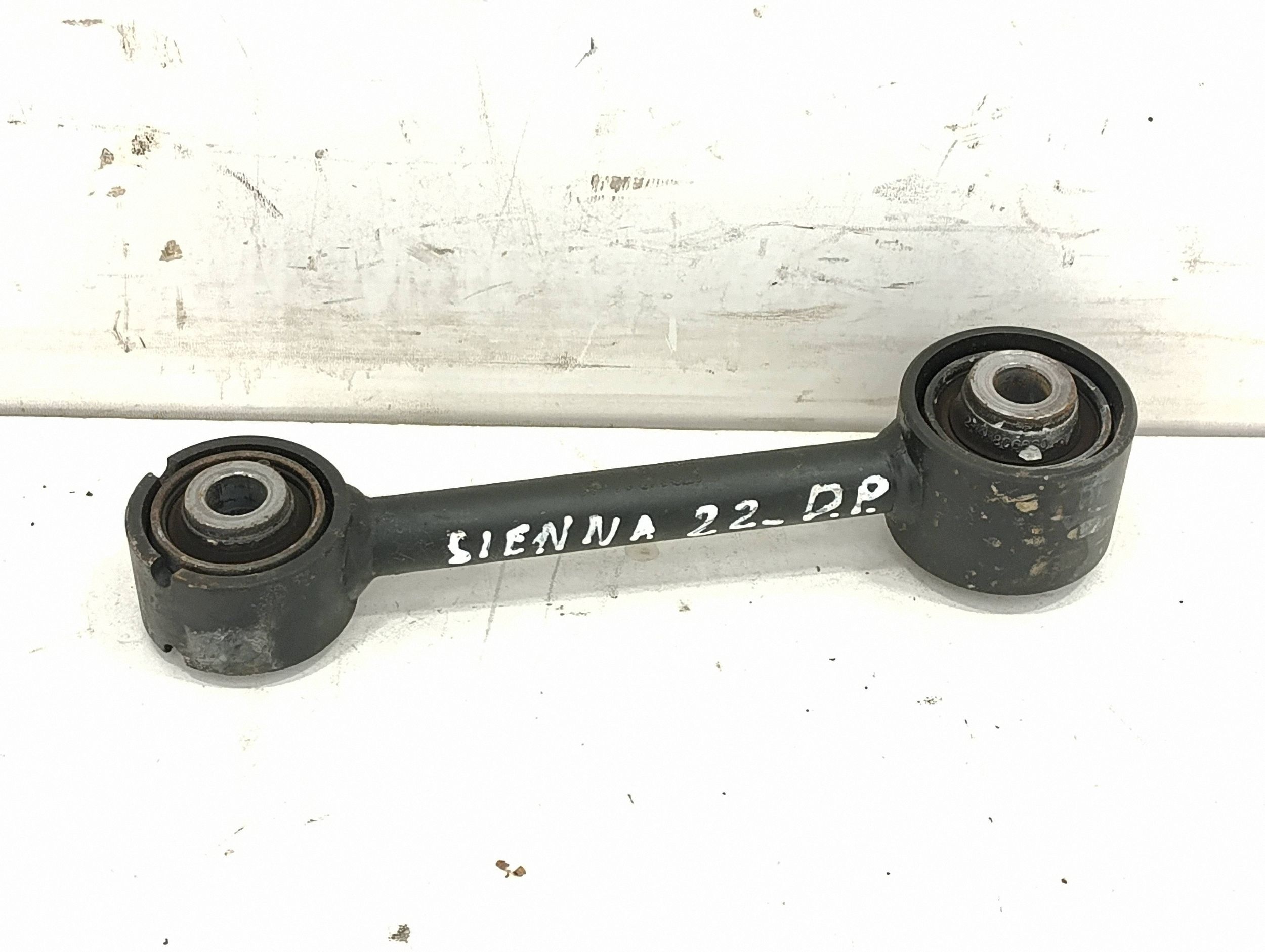 Takavakaaja Toyota Sienna XL40 IV VLO35222 image 2