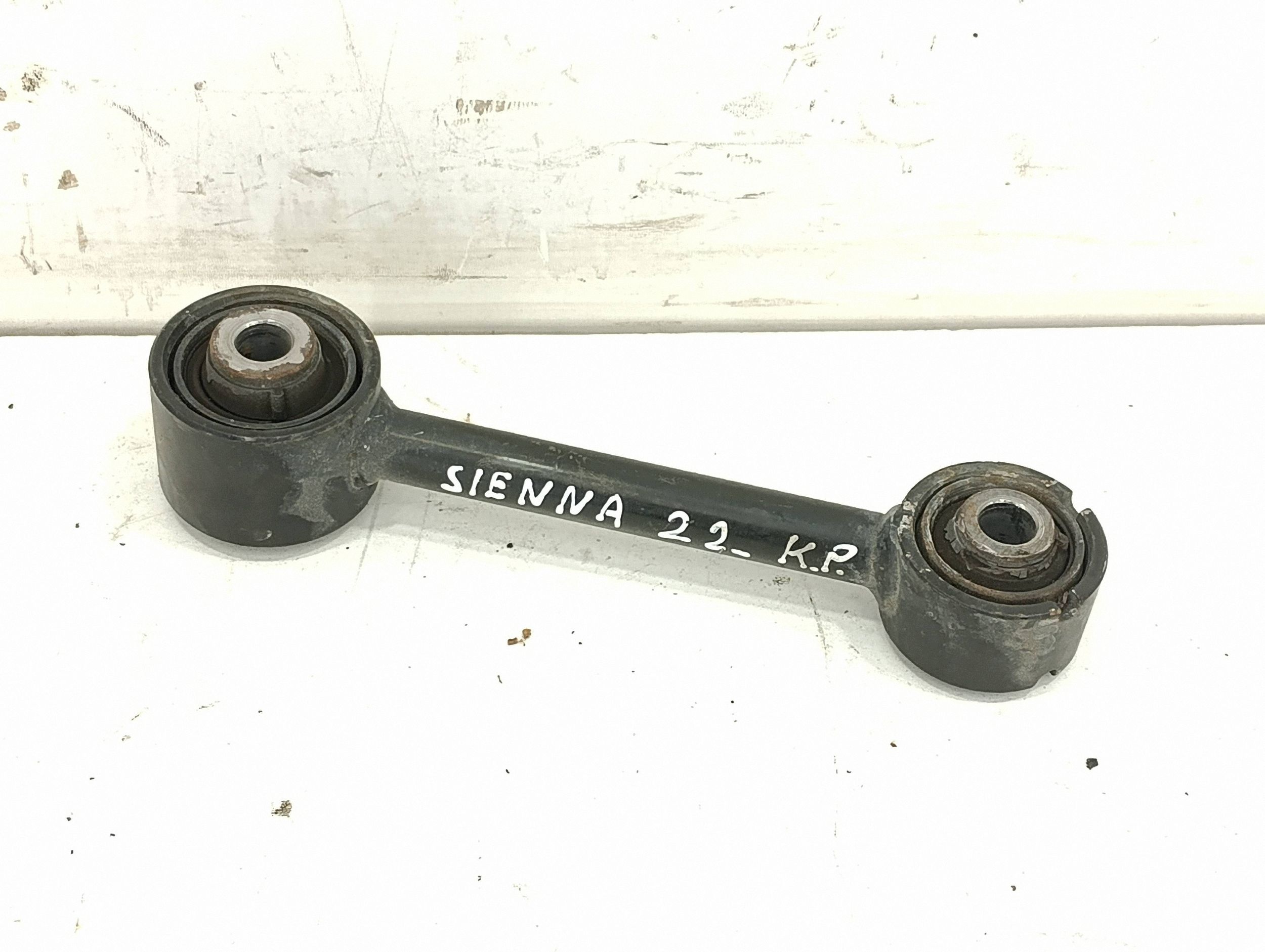 Stabilisator hinten links Toyota Sienna XL40 IV image 2