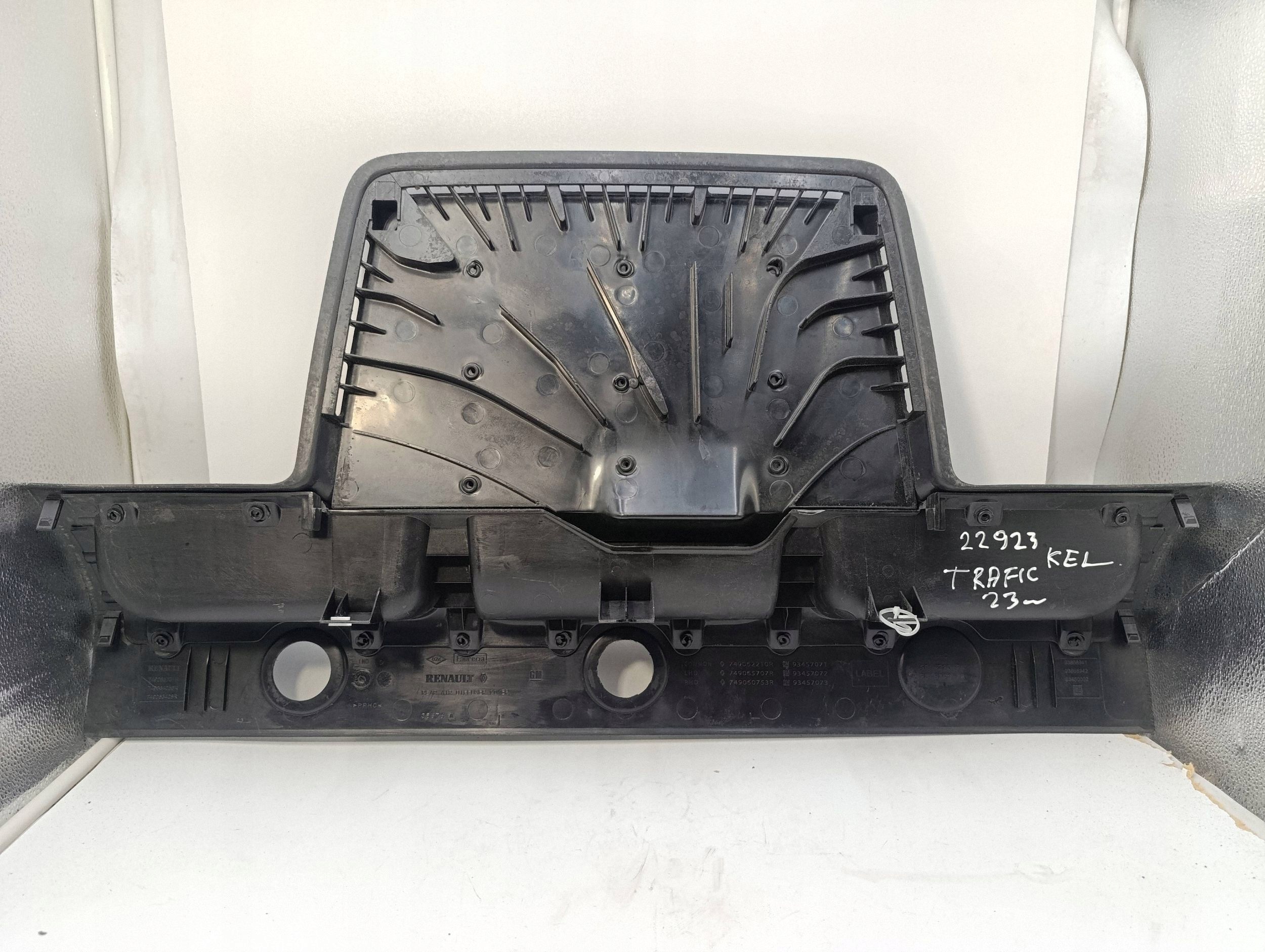 Luftkanal fram Renault Trafic III (X82) image 8