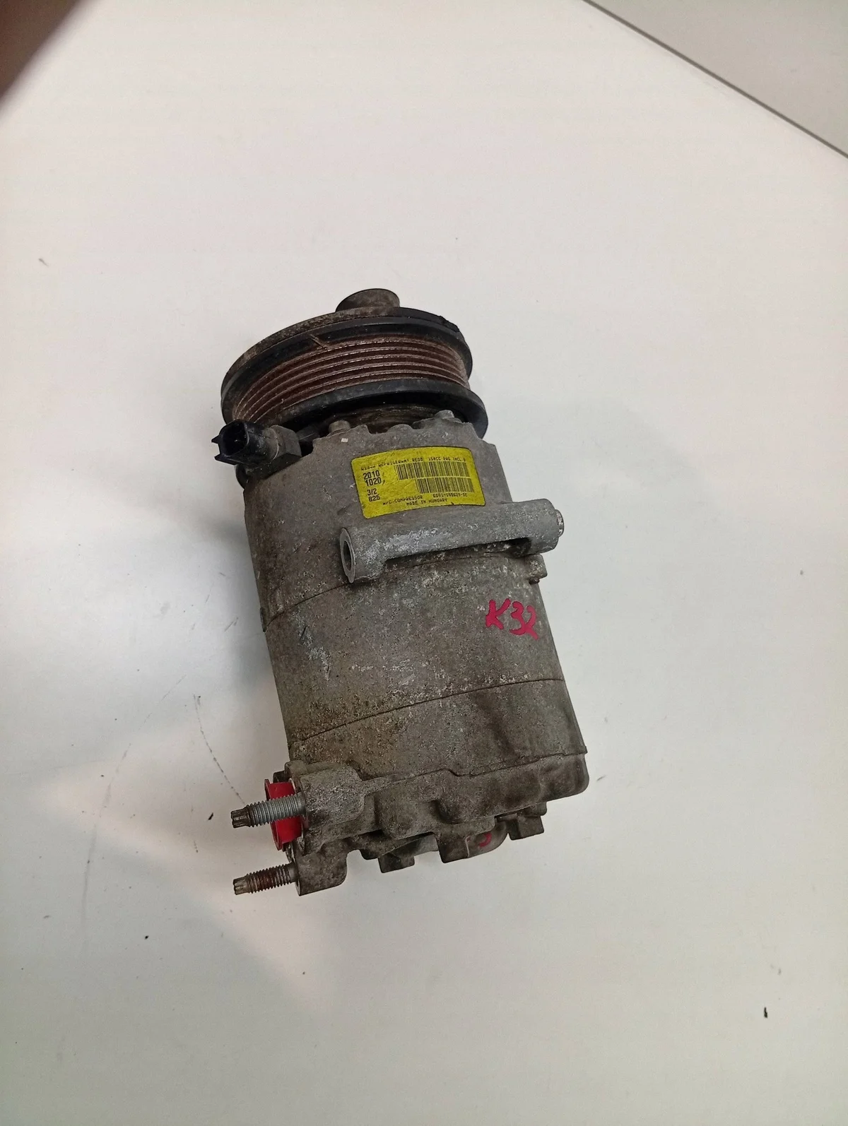 Compresseur clim Ford 6G91-19D629-DE image 2