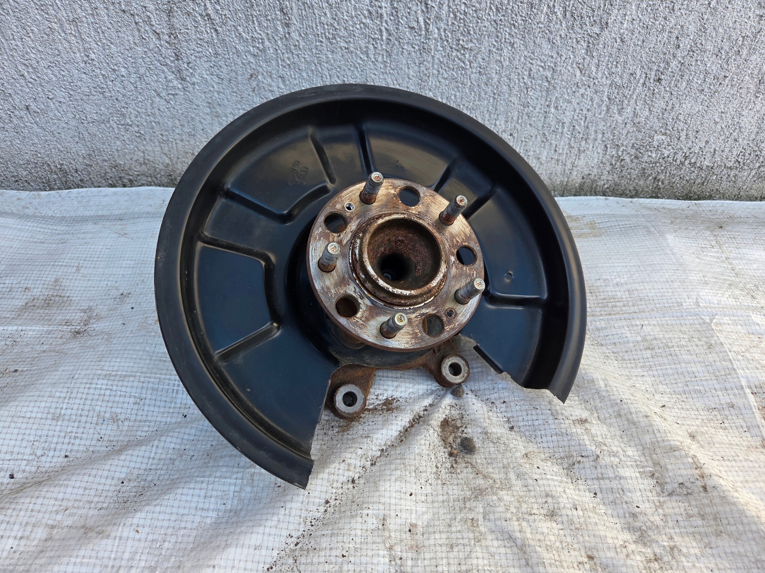 Achsschenkel hinten links Hyundai Tucson image 2