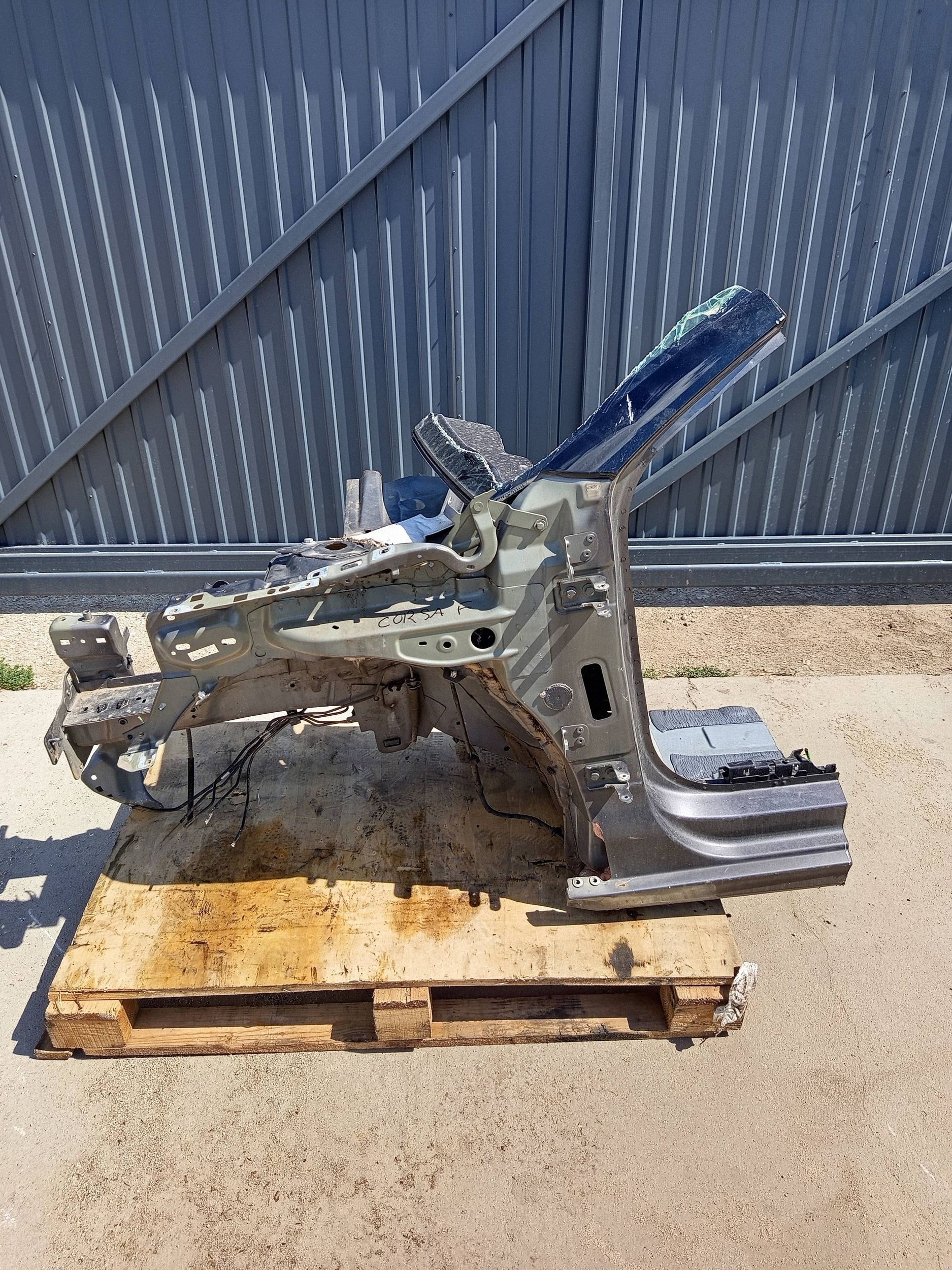 OPEL CORSA F Quart de longeron Gauche image 2