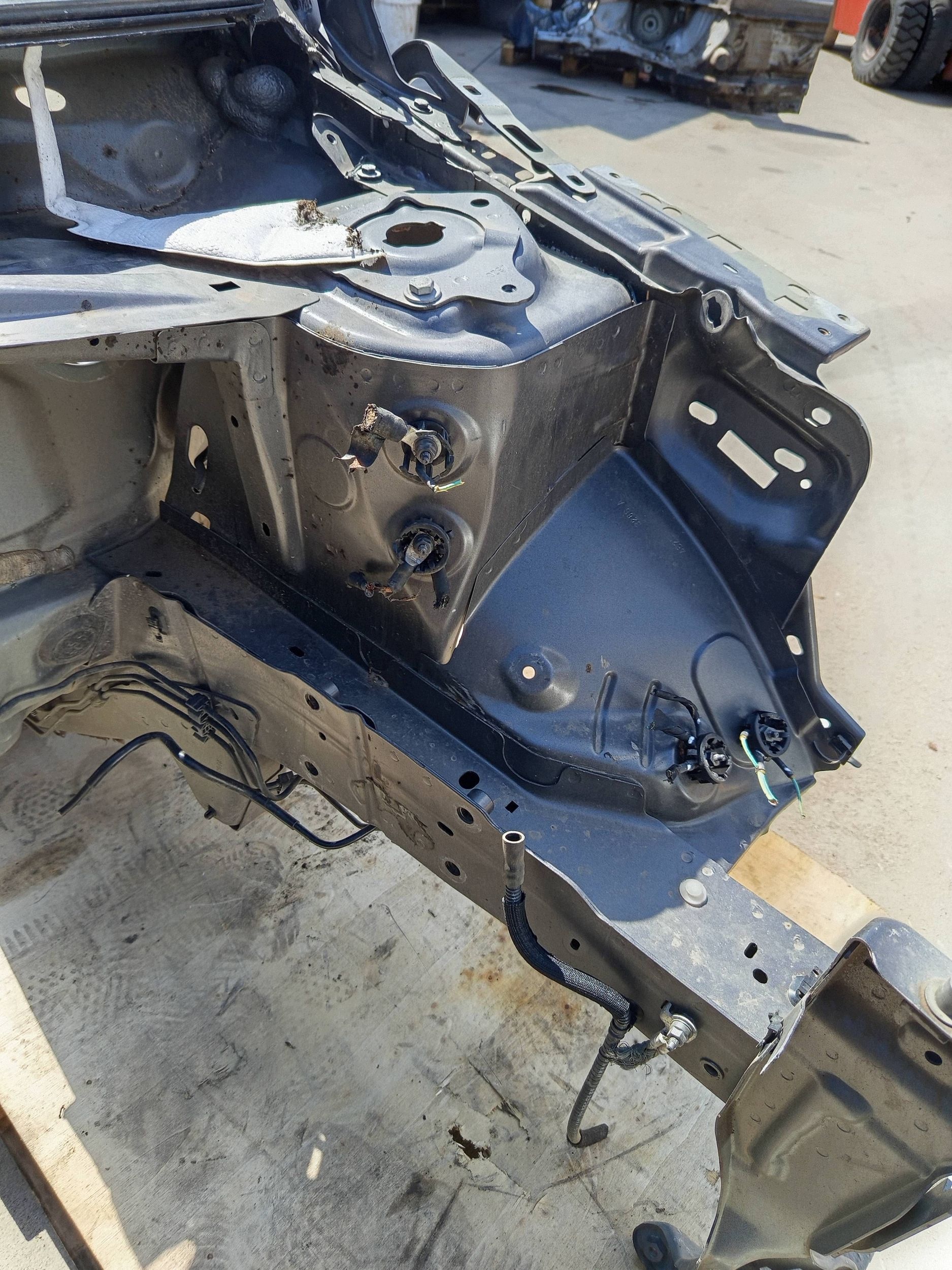OPEL CORSA F Quart de longeron Gauche image 4