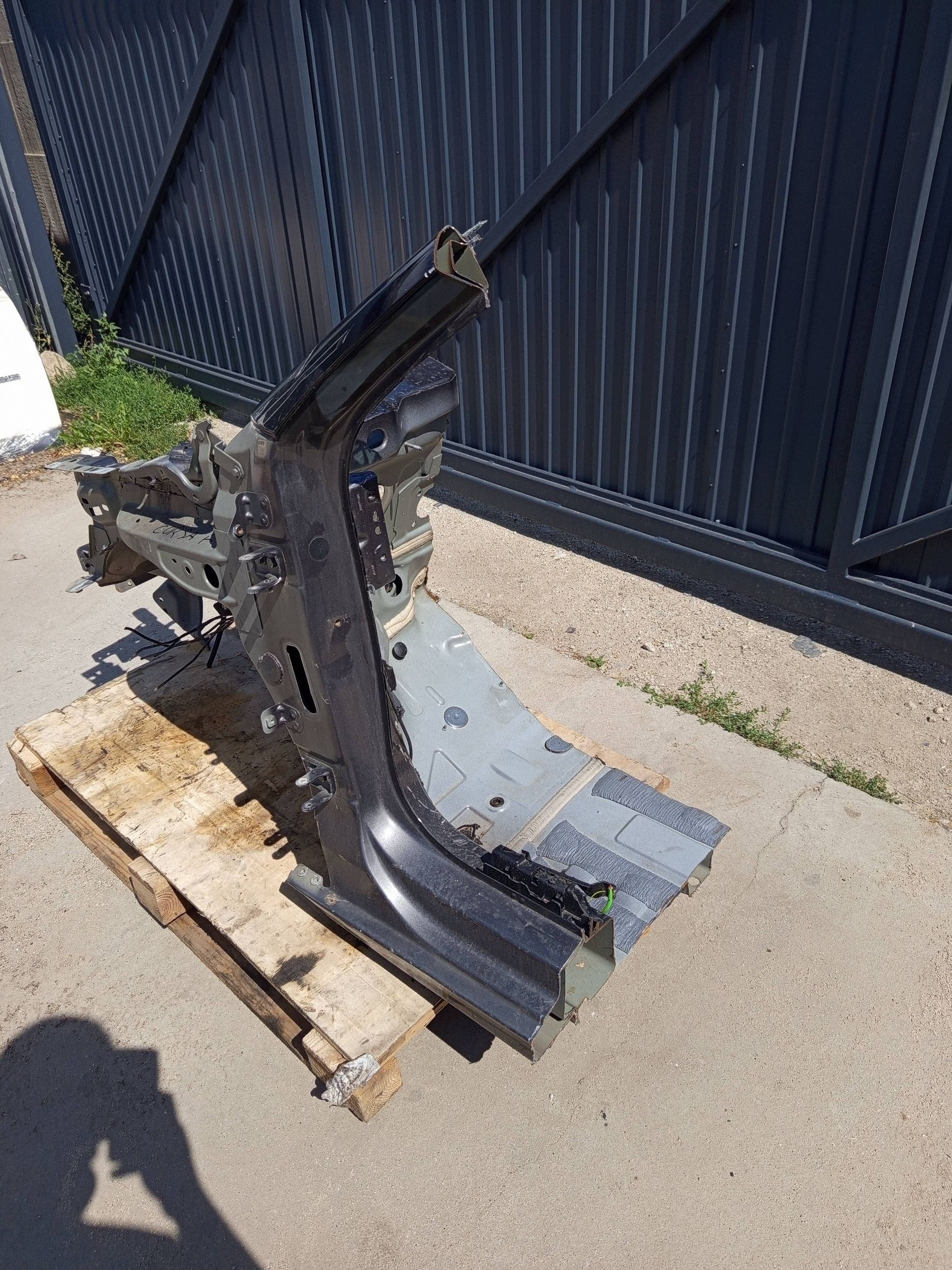 OPEL CORSA F Quart de longeron Gauche image 8