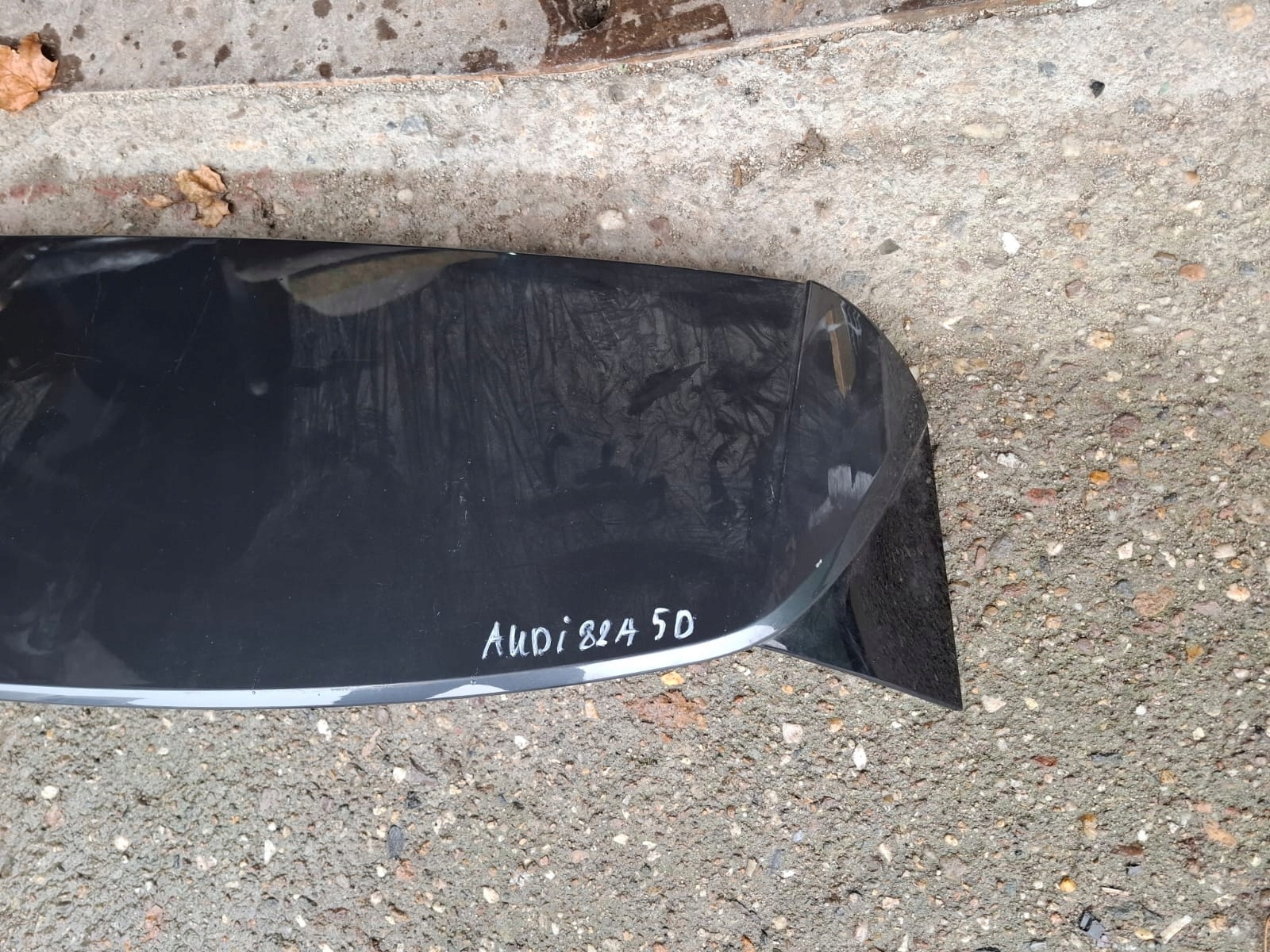 Spoiler posteriore Audi A1 82A807940D usato image 6