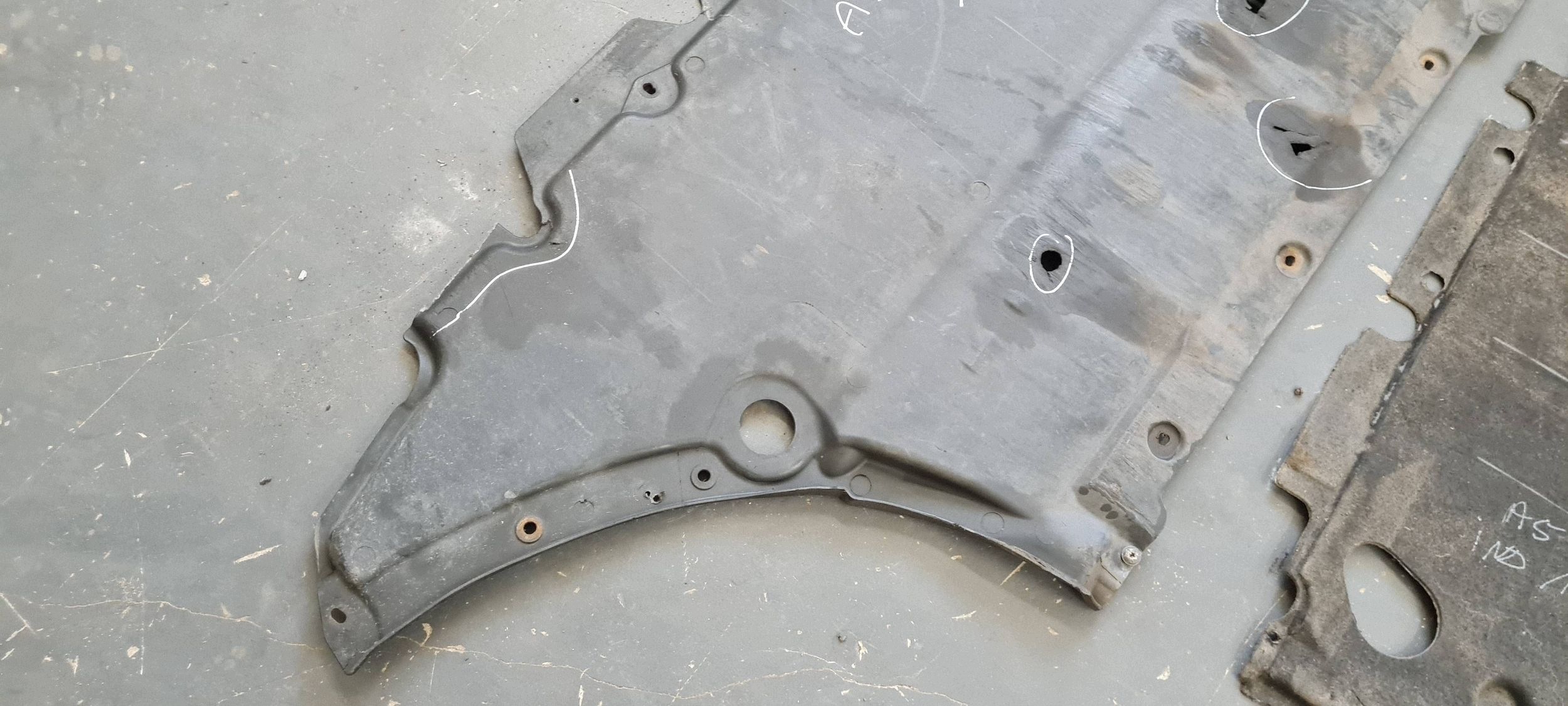 Onderplaat Motor/Versnellingsbak Audi A5 B8 image 4
