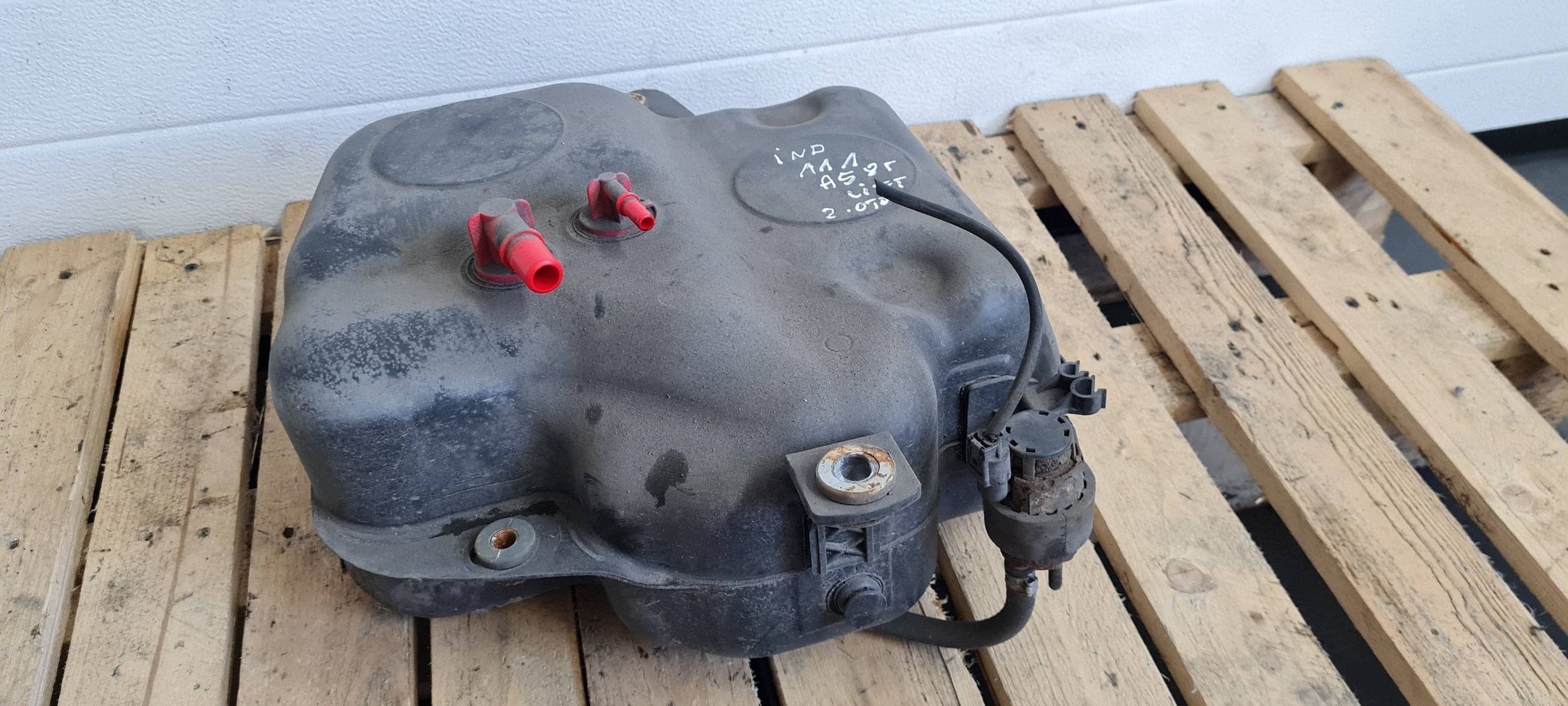 A5 8T LIFT Kraftstofftank AdBlue 2.0 TDI 8K0131878H A4 B8 LIFT image 2