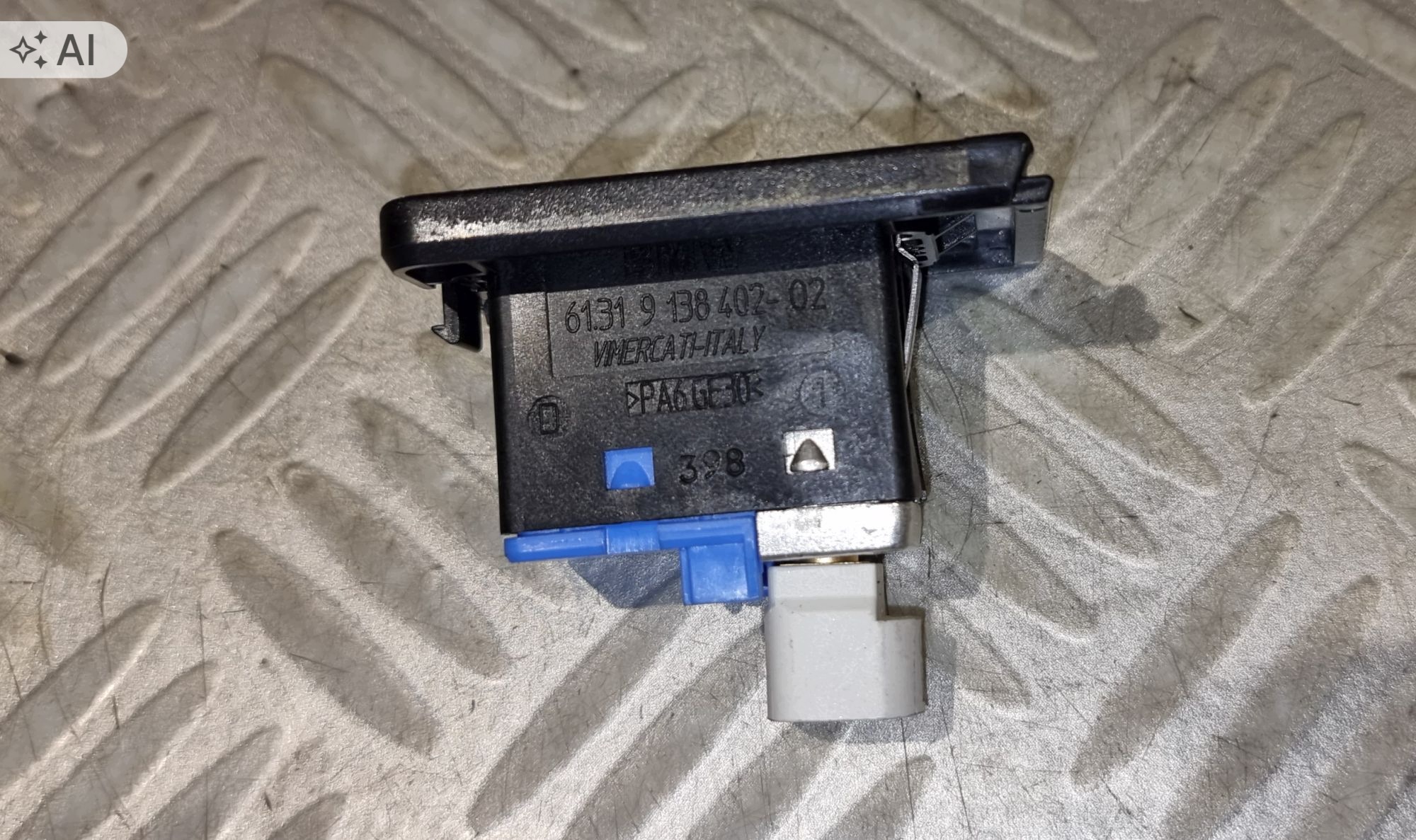 BMW 5 E60 E61 AUX Eingang USB Port 9136586 9138402 image 5