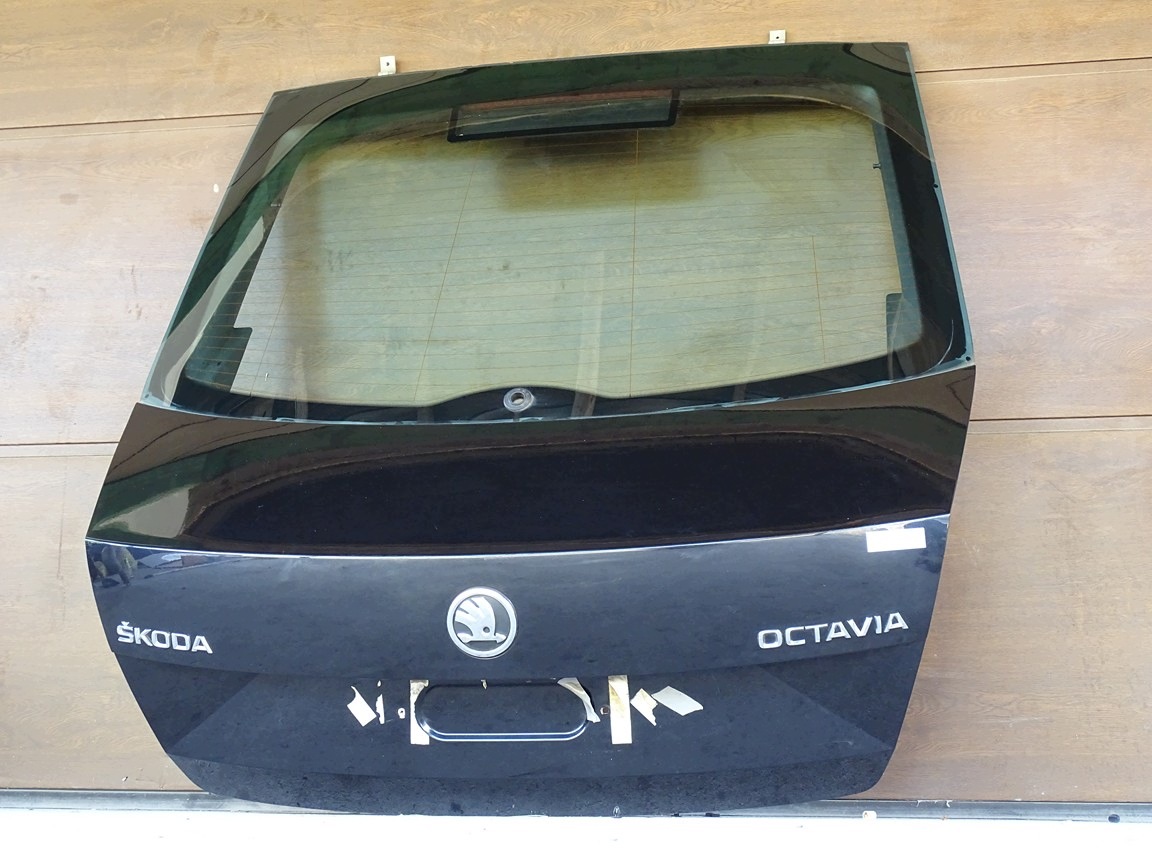 Heckklappe Skoda Octavia III Liftback gebraucht image 2