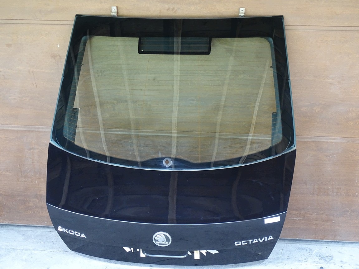 Heckklappe Skoda Octavia III Liftback gebraucht image 4