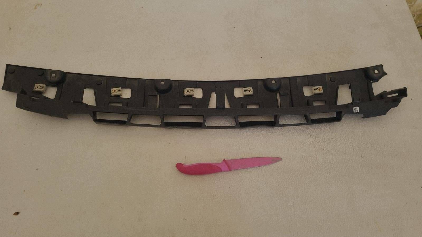 BMW 3 G20 G21 G28 Bumper Bracket 19183210