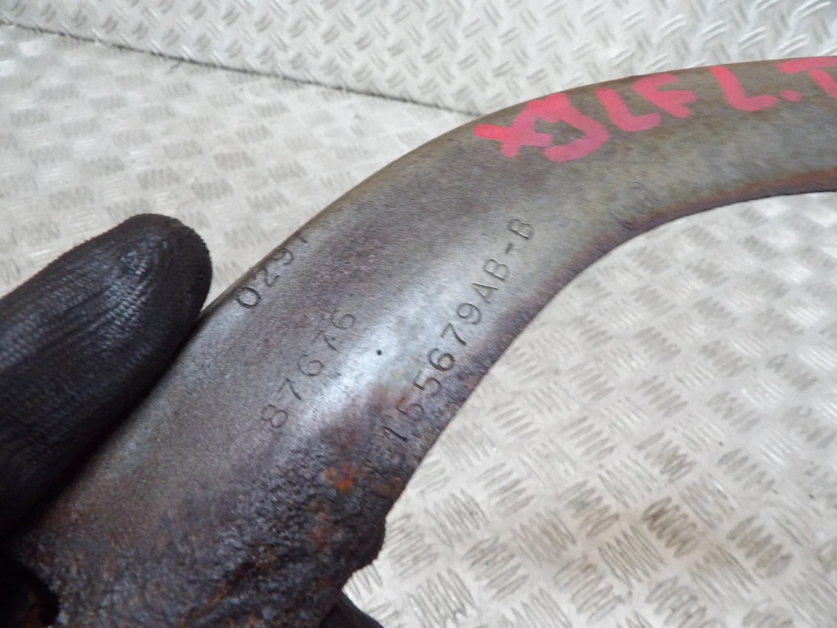 JEEP CHEROKEE XJ Support garde-boue arrière gauche image 8