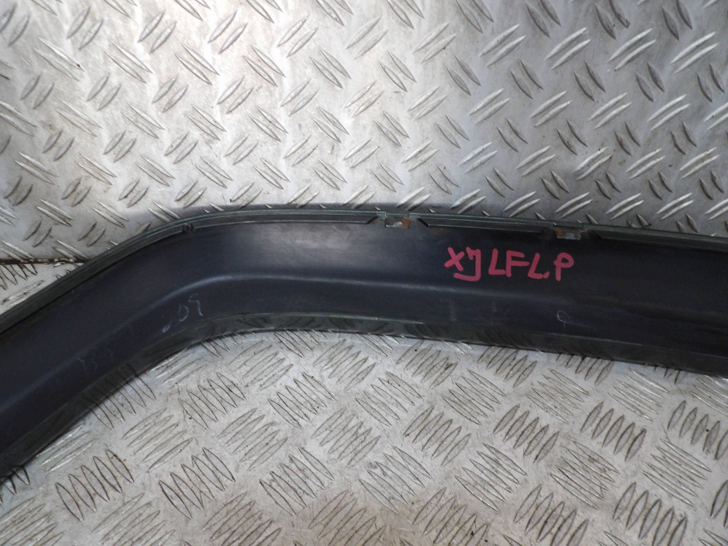JEEP CHEROKEE XJ Moldura Guardabarros DFF1361 image 8