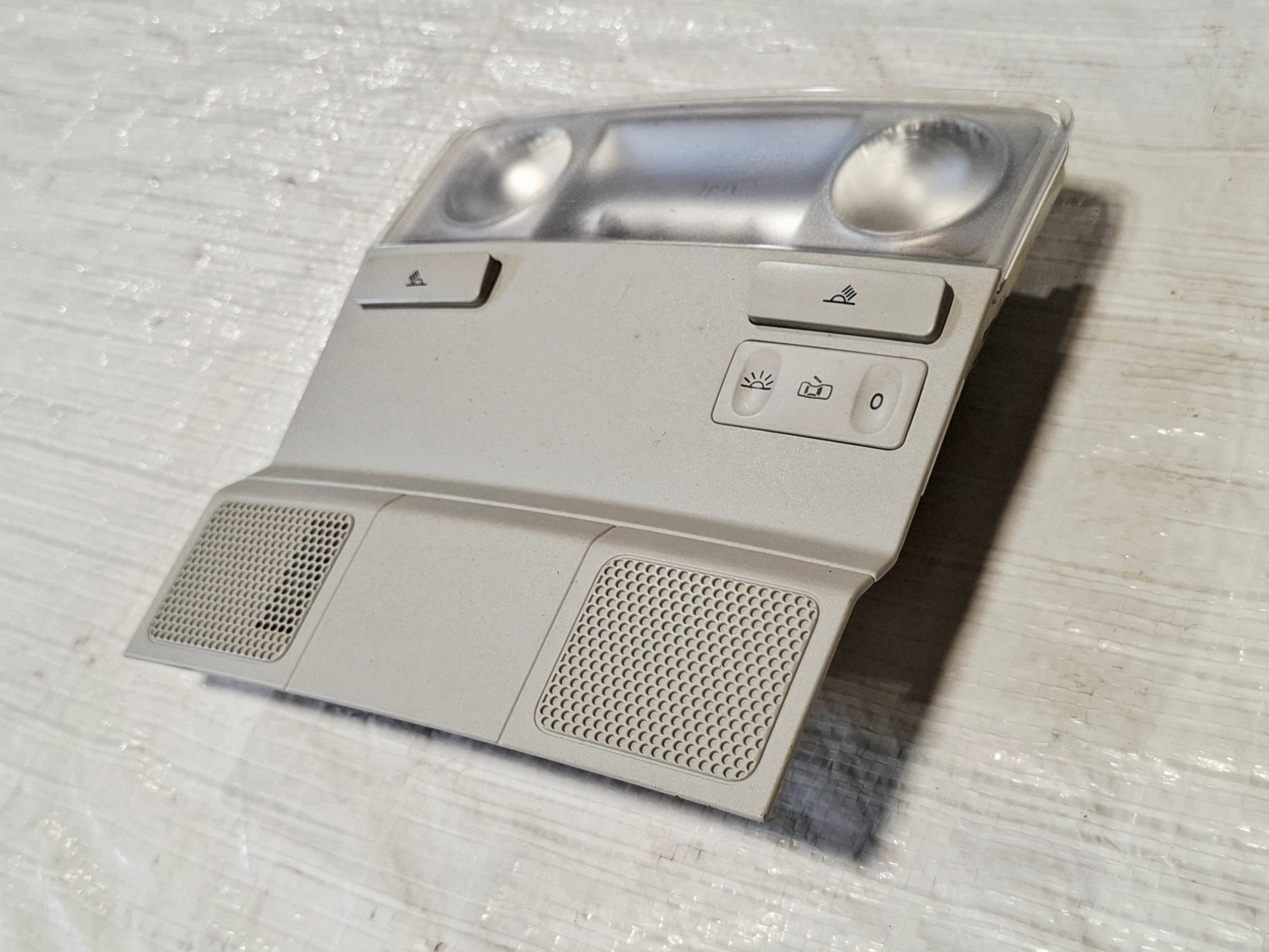Front Interior Light VW Golf V 1K0 1K0947105E image 3