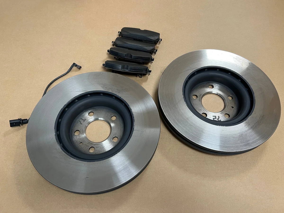 Audi A5 A6 Disques et plaquettes avant image 5