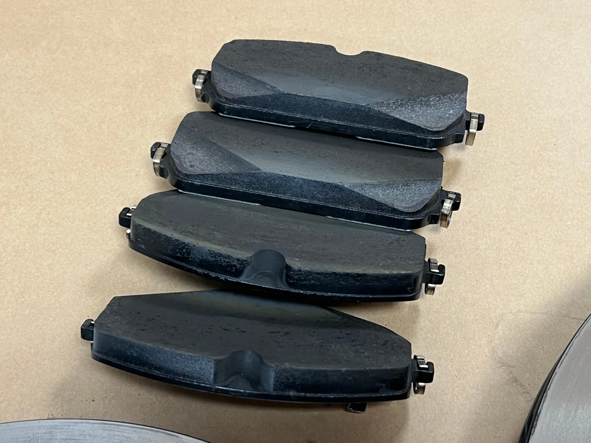 Audi A5 A6 Disques et plaquettes avant image 6
