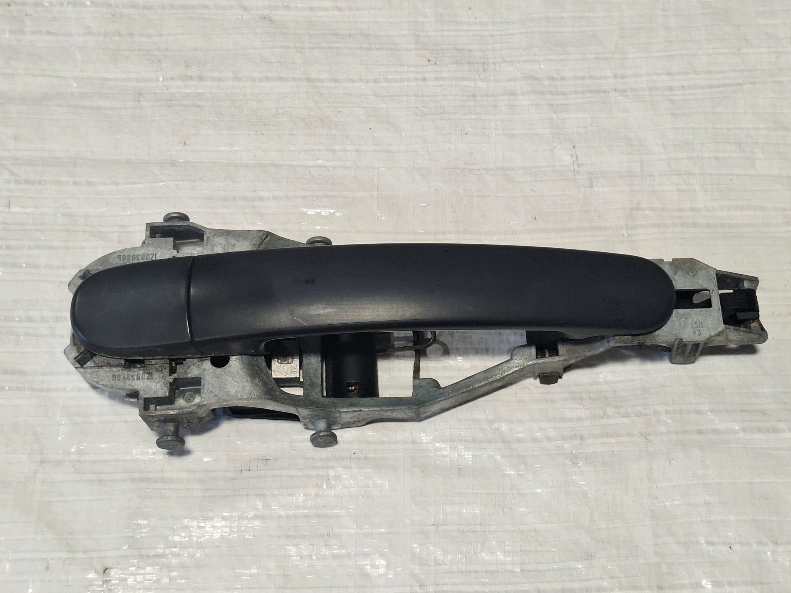 Manija Puerta Trasera Derecha VW Golf V 1Z0839885 image 2