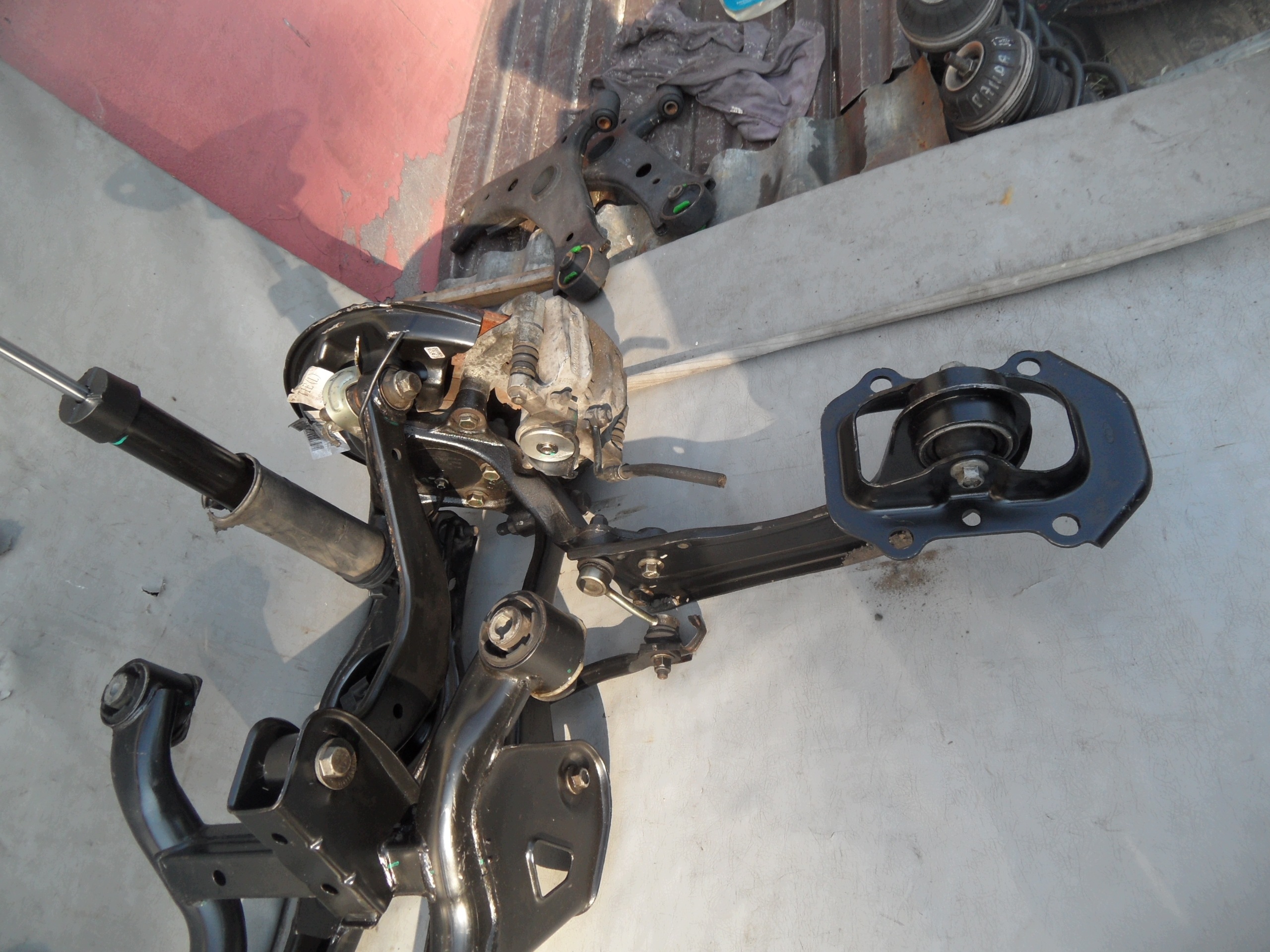 Suspension arrière Chery Tiggo 7 DR6 image 3