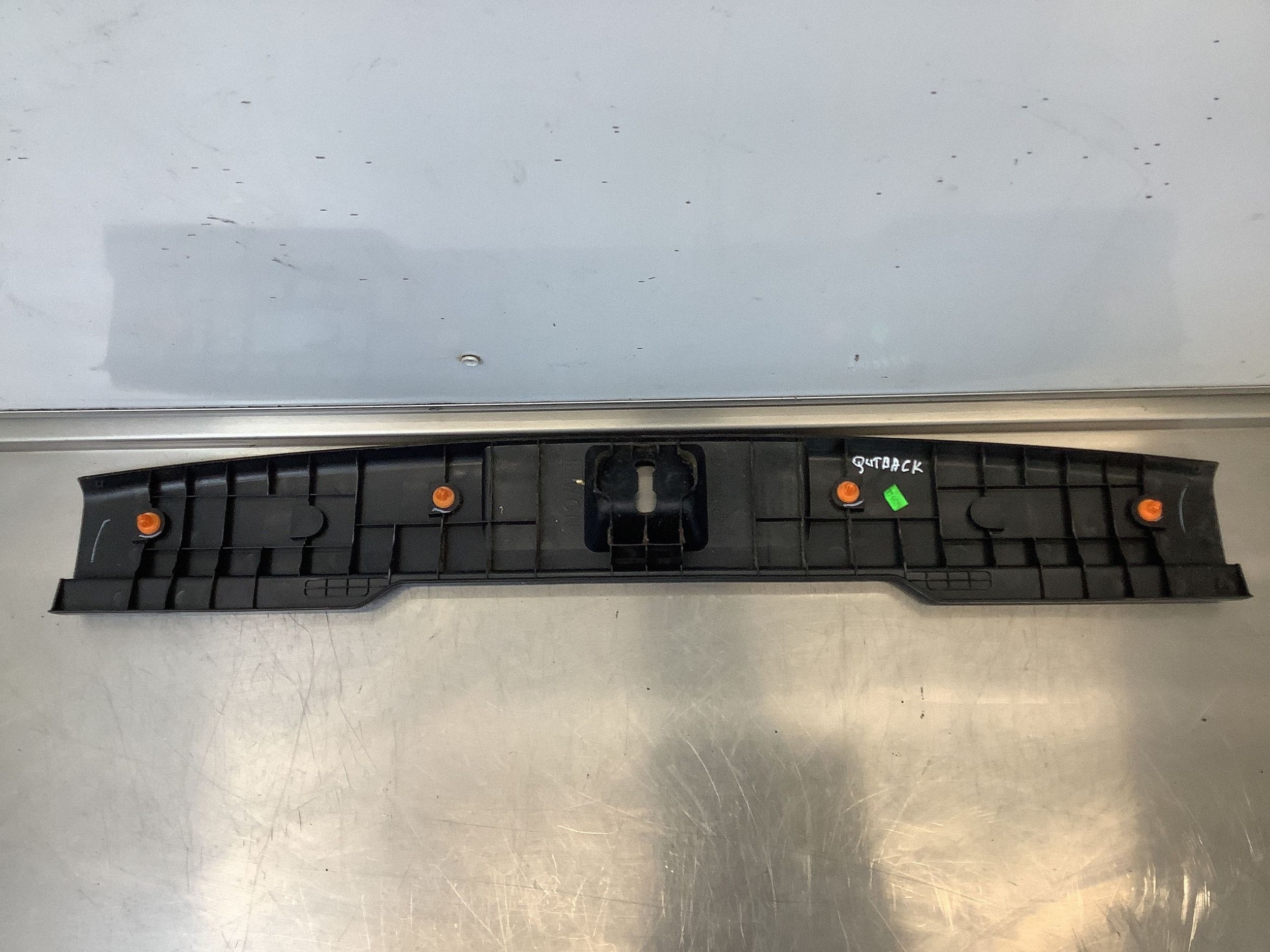 Subaru Outback 95073AJ01A - Proteção Porta-malas image 3