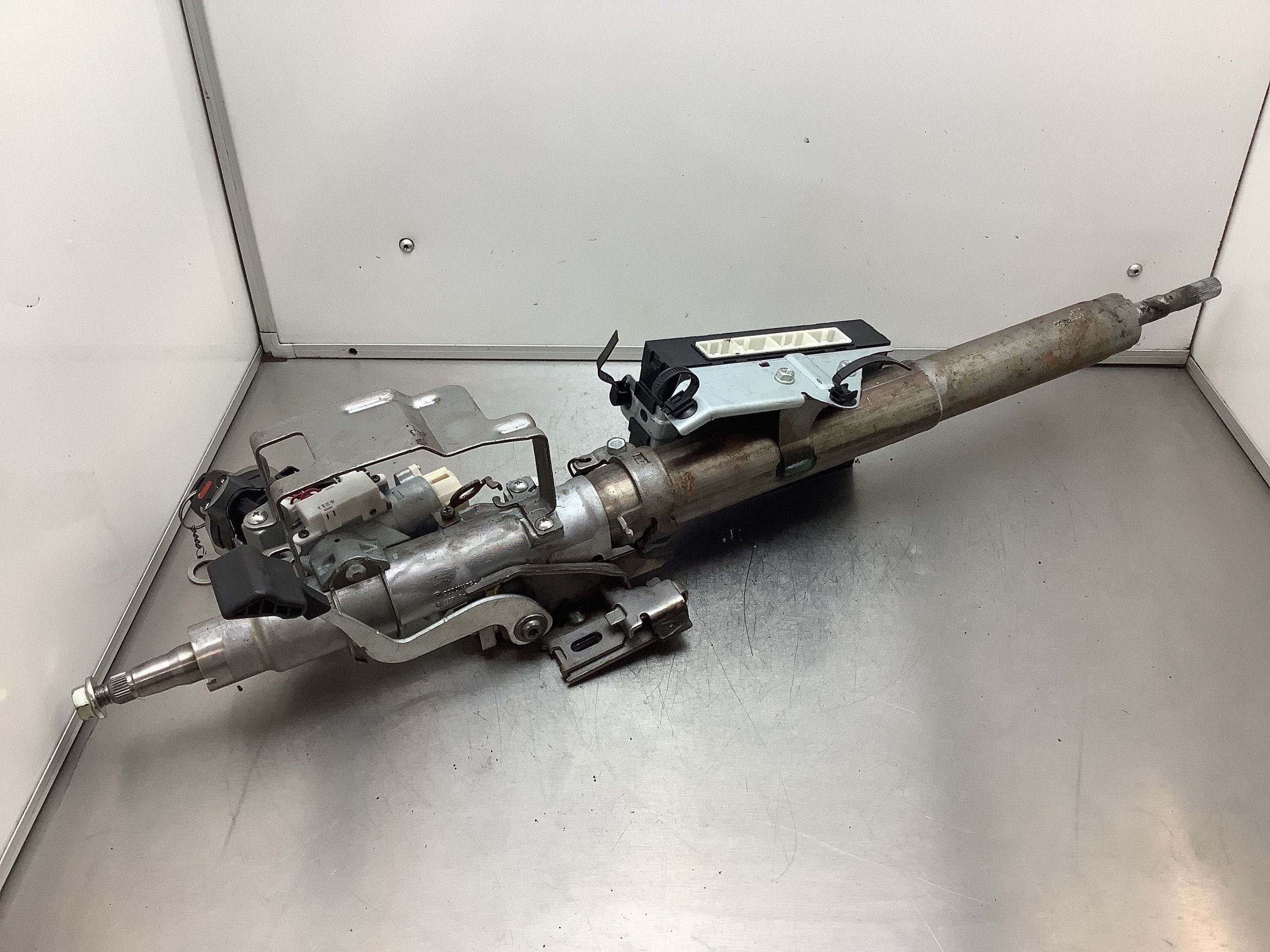 Colonne de direction Subaru Outback 97RI010653 image 5