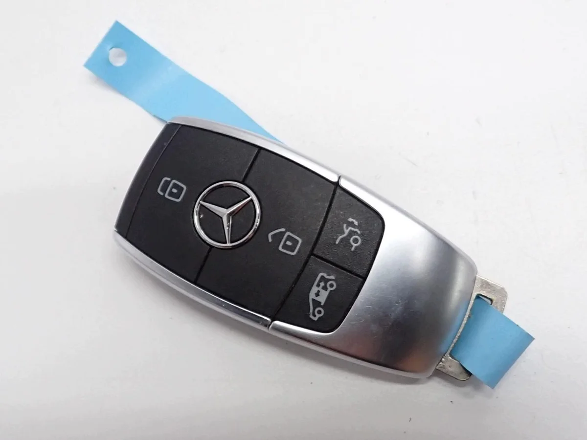 Clé télécommande Mercedes Vito W447 A4479054908 image 2