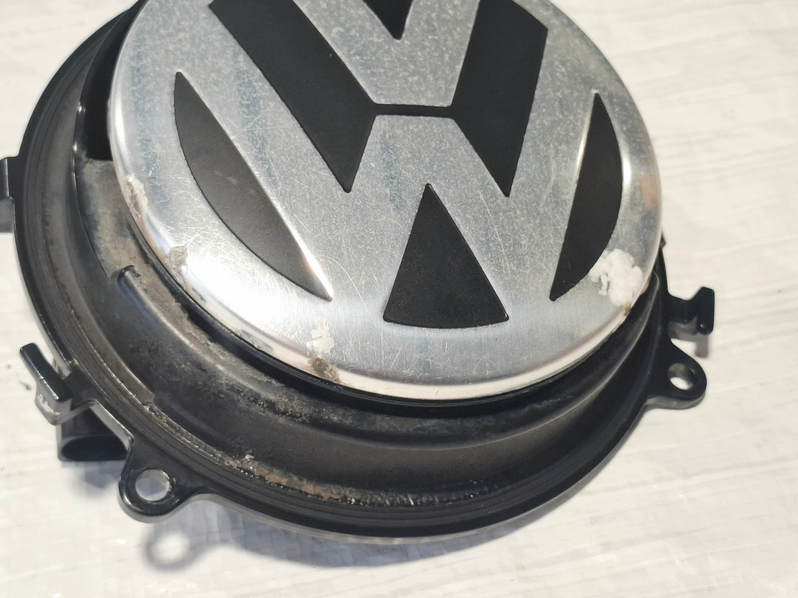 Poignée hayon VW Golf V 1K0827469D image 5