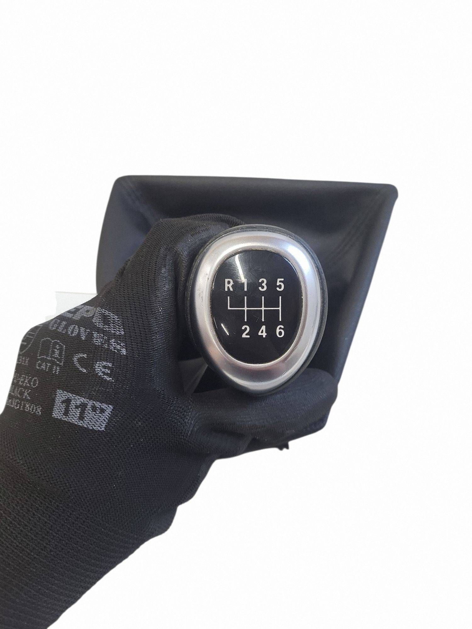 Gear Shift Knob BMW 1 F20 F21 Used