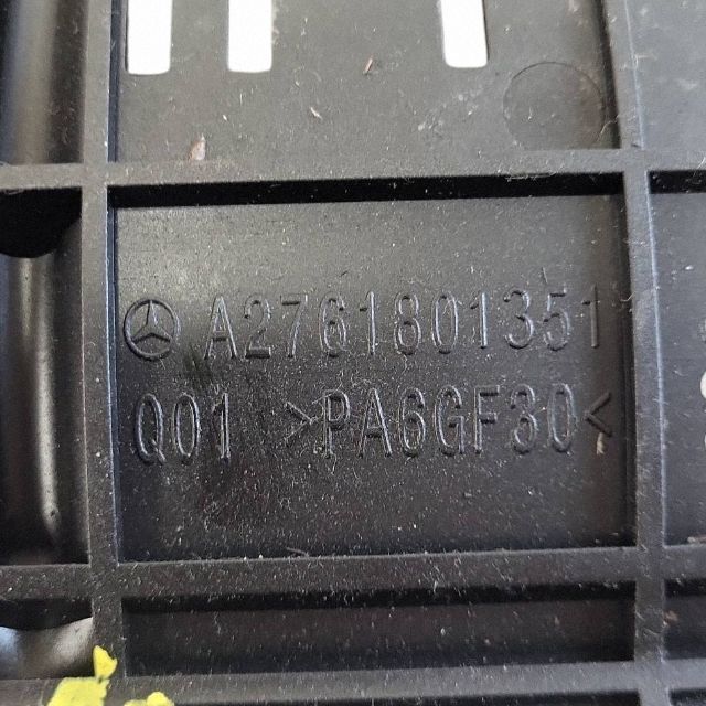 Pièce moteur Mercedes E W212 A2761801351 image 3